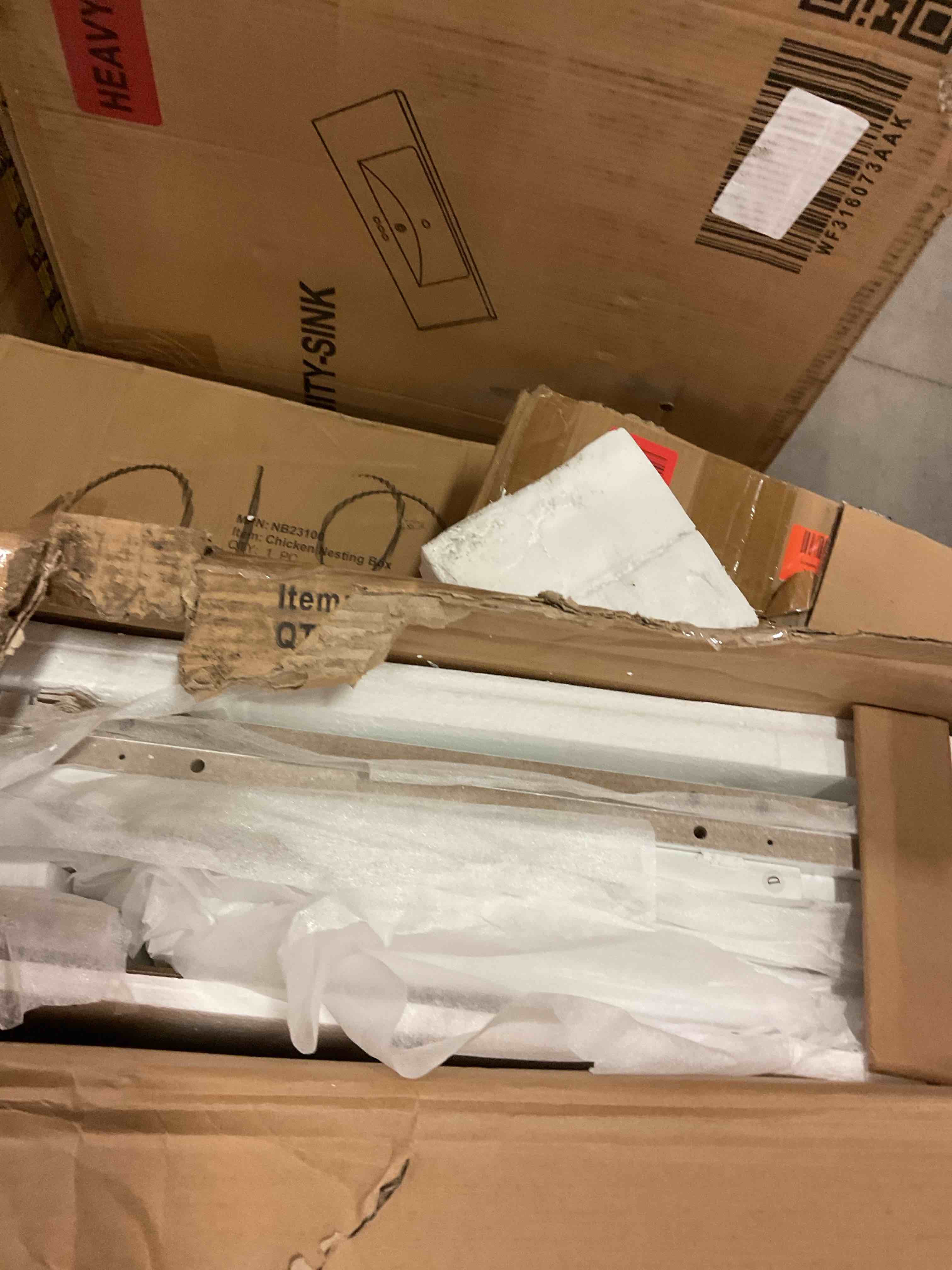 https://s3.amazonaws.com/lotting-images-prod/bidfta/PPE0469267_1736953047985.jpeg