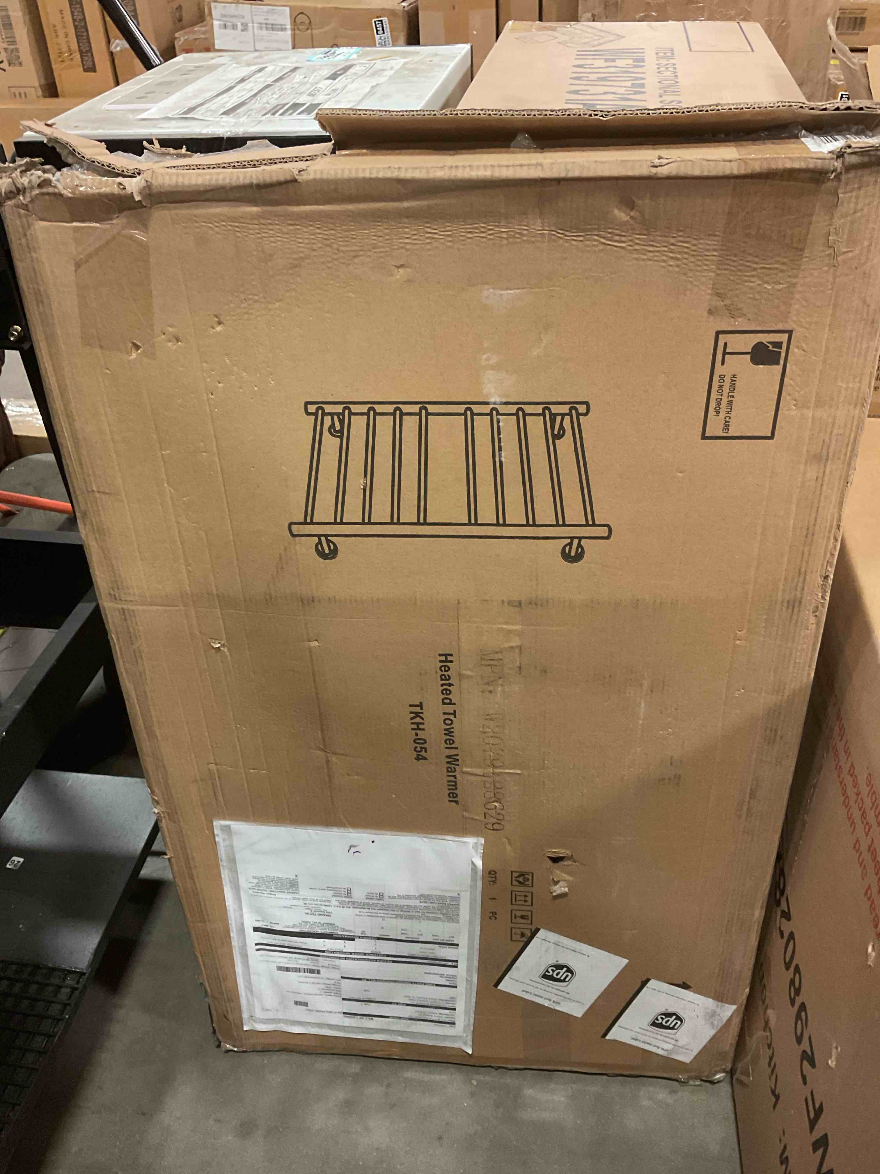 https://s3.amazonaws.com/lotting-images-prod/bidfta/PPE0469268_1736952804636.jpeg