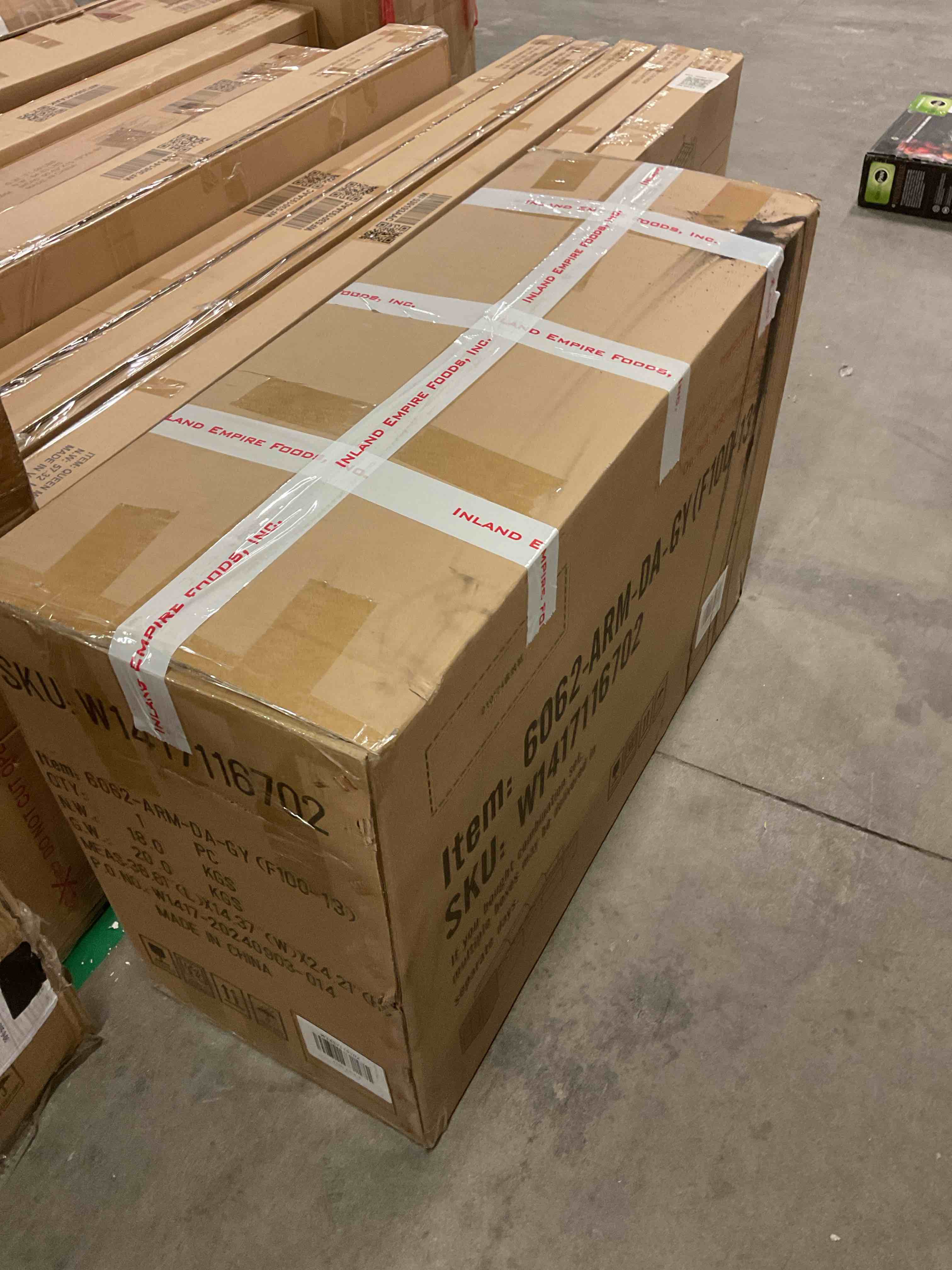 https://s3.amazonaws.com/lotting-images-prod/bidfta/PPE0469269_1736952682200.jpeg