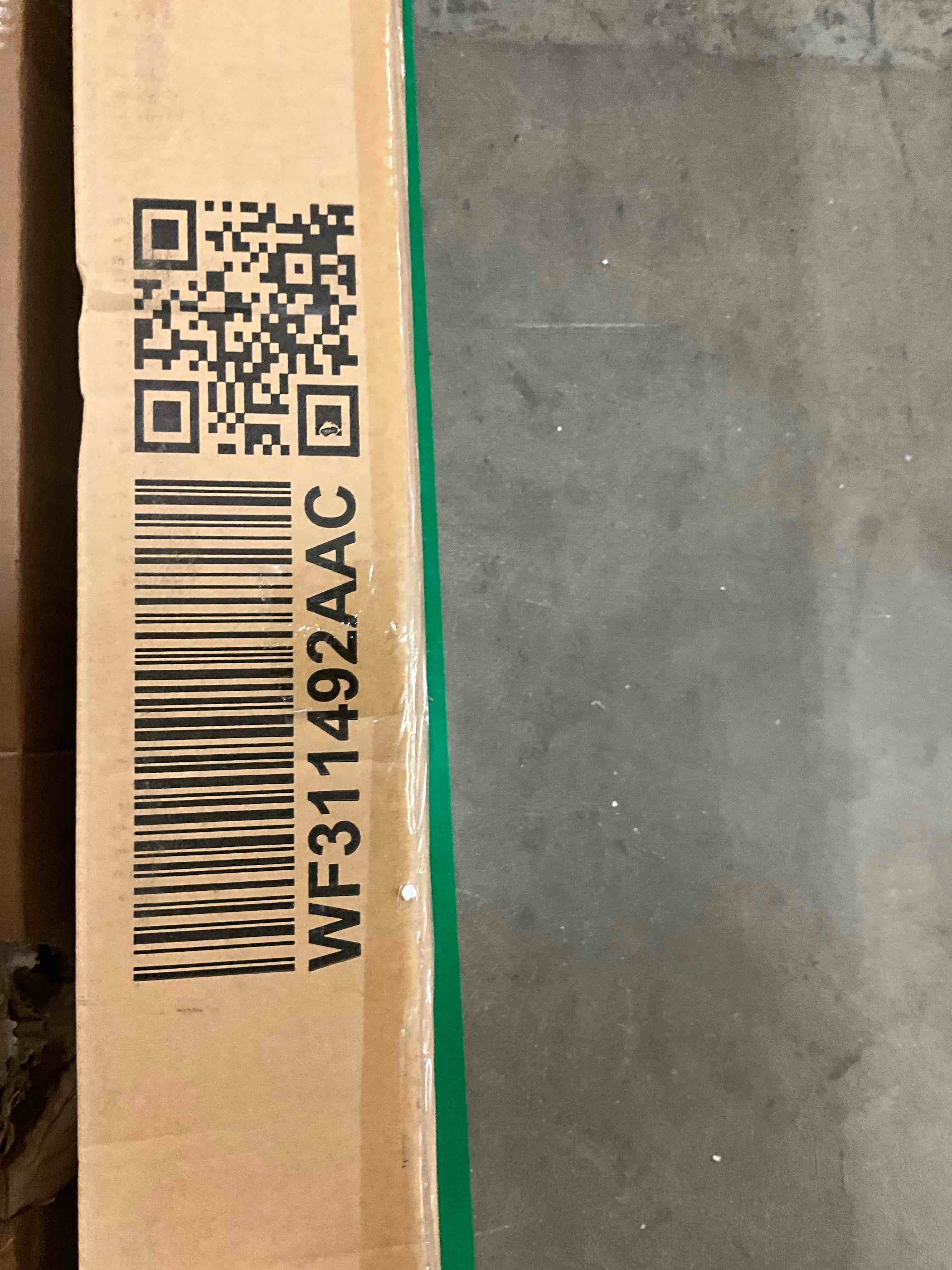 https://s3.amazonaws.com/lotting-images-prod/bidfta/PPE0469405_1736431102196.jpeg
