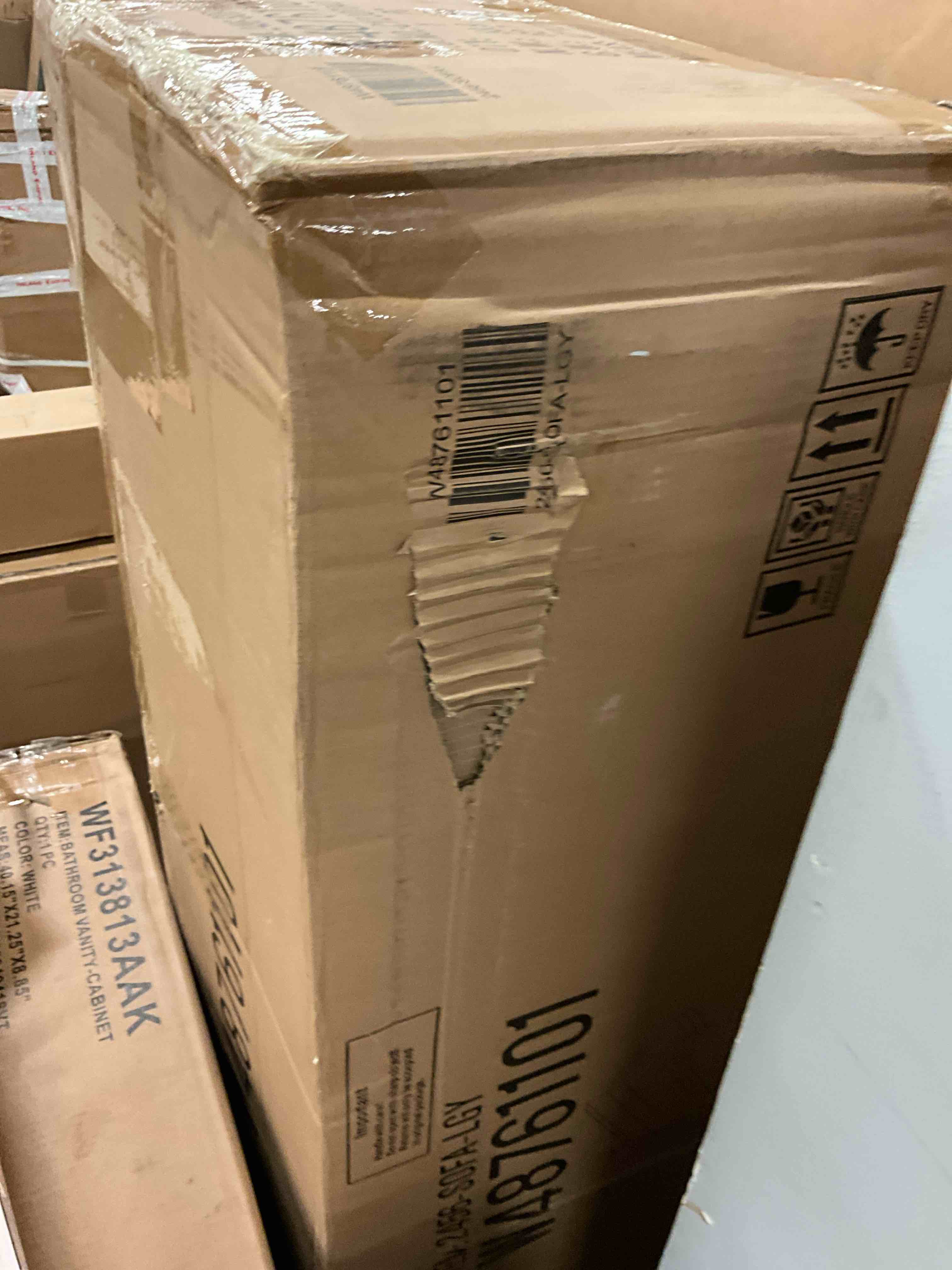 https://s3.amazonaws.com/lotting-images-prod/bidfta/PPE0469420_1736435248896.jpeg