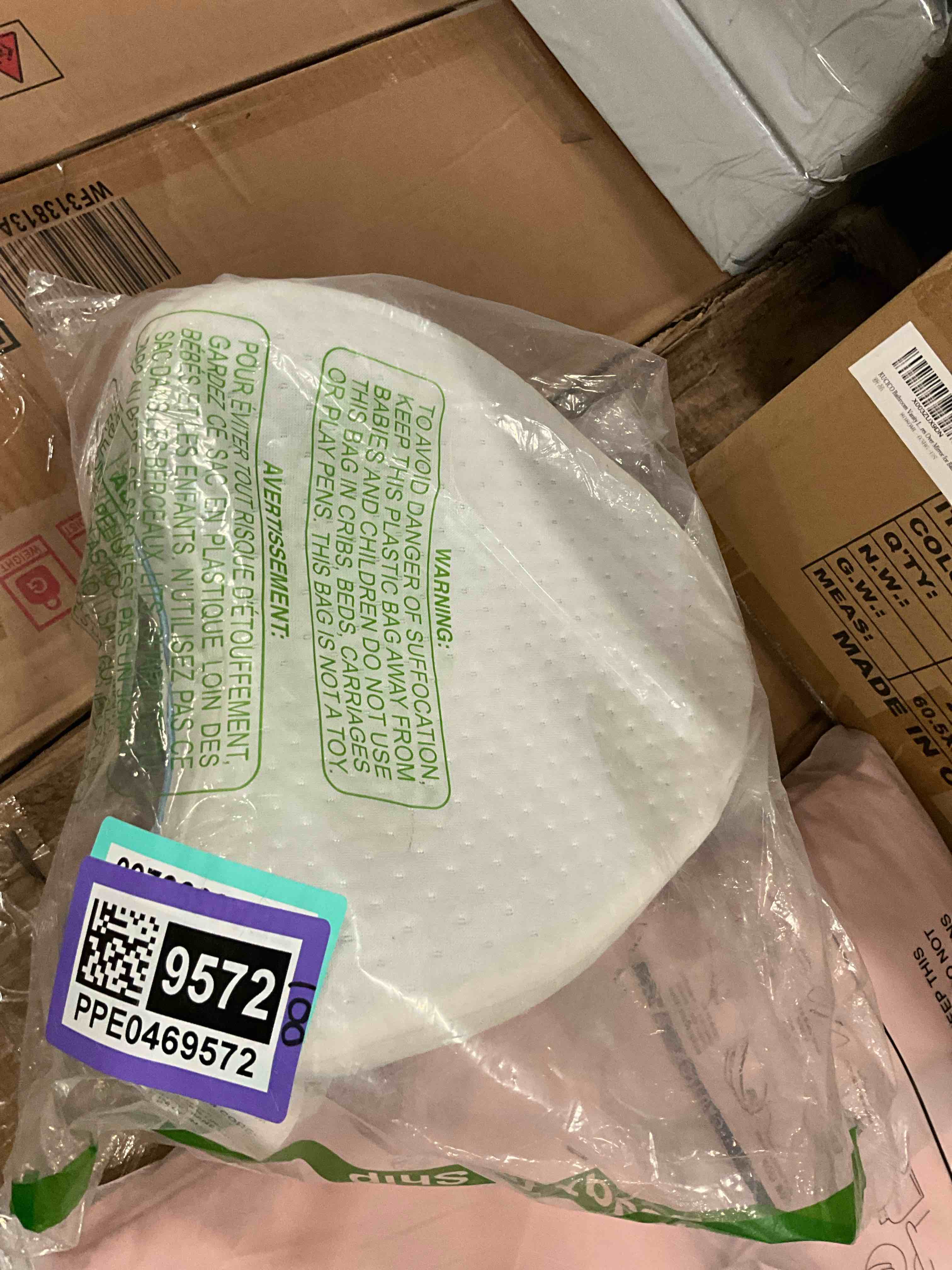 https://s3.amazonaws.com/lotting-images-prod/bidfta/PPE0469572_1736979886067.jpeg