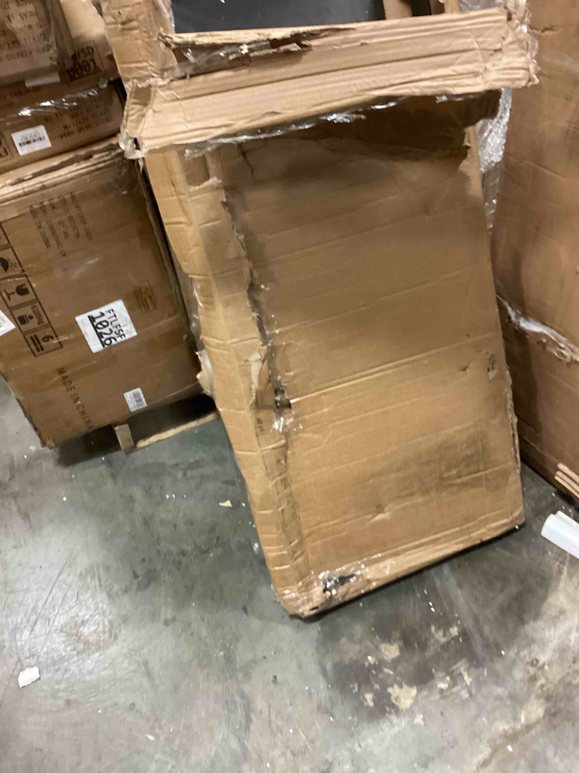 https://s3.amazonaws.com/lotting-images-prod/bidfta/PPE0473078_1734359803452.jpeg