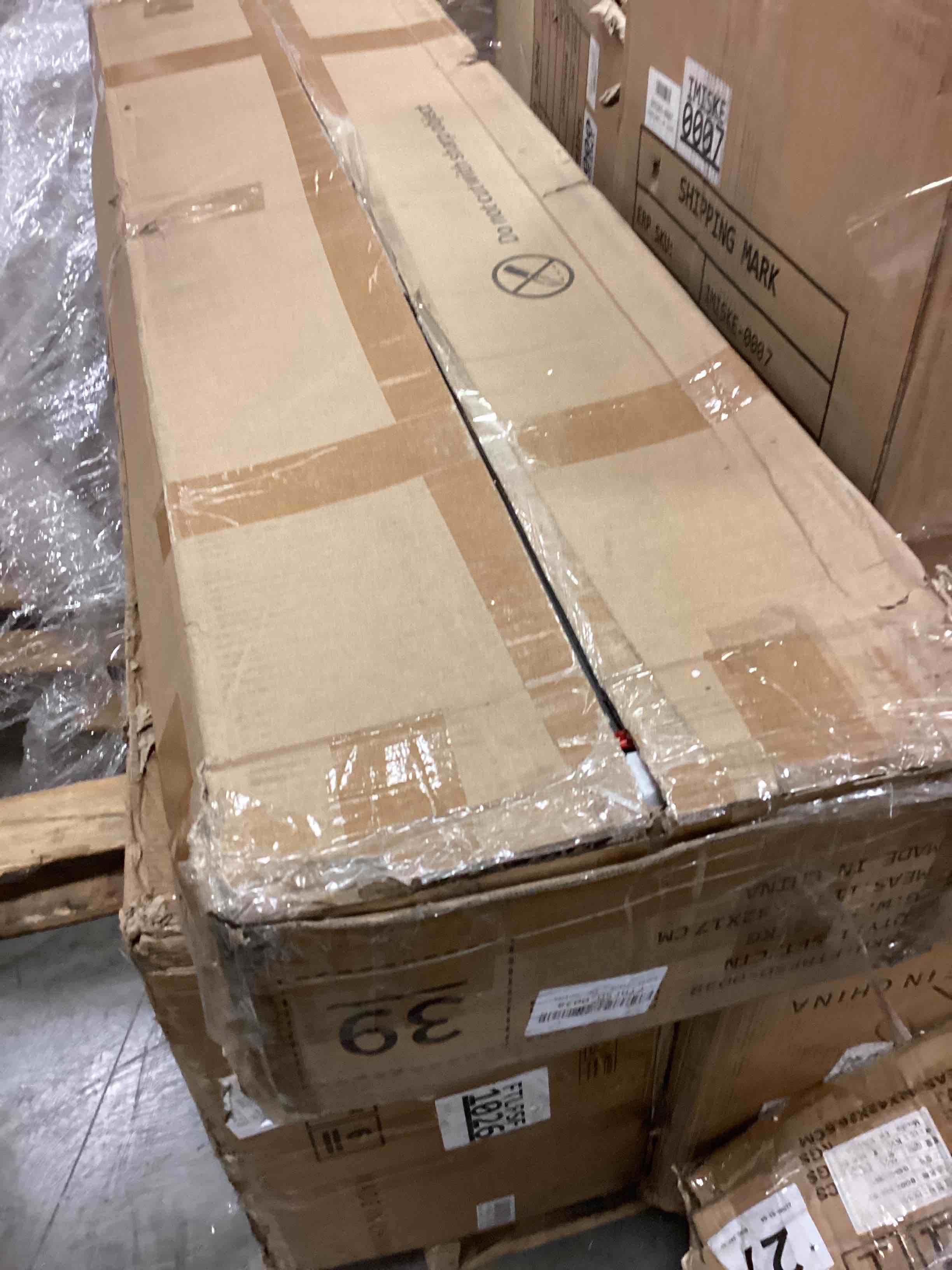 https://s3.amazonaws.com/lotting-images-prod/bidfta/PPE0473079_1734360464930.jpeg