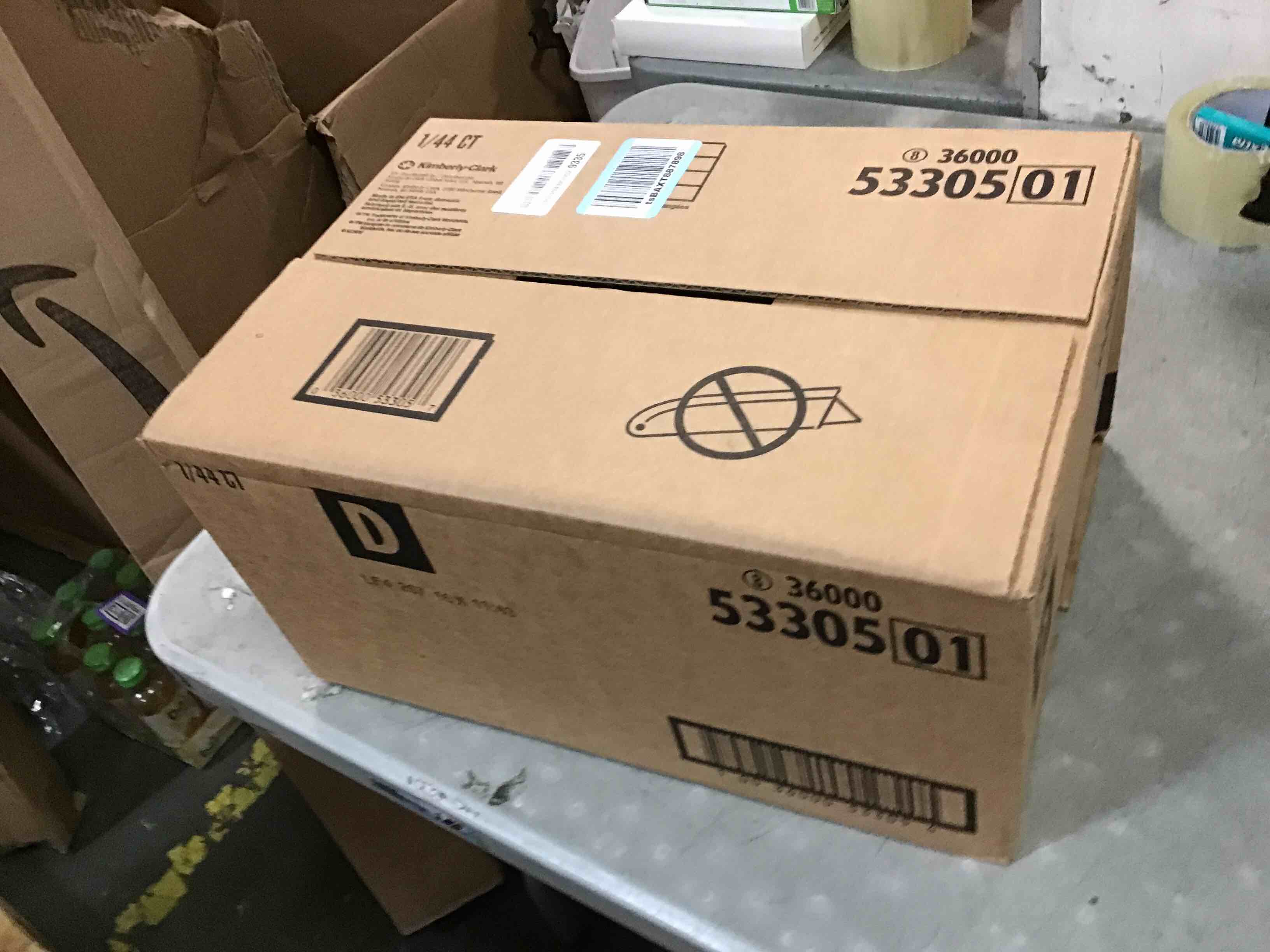 https://s3.amazonaws.com/lotting-images-prod/bidfta/PPE0476085_1731977852736.jpeg