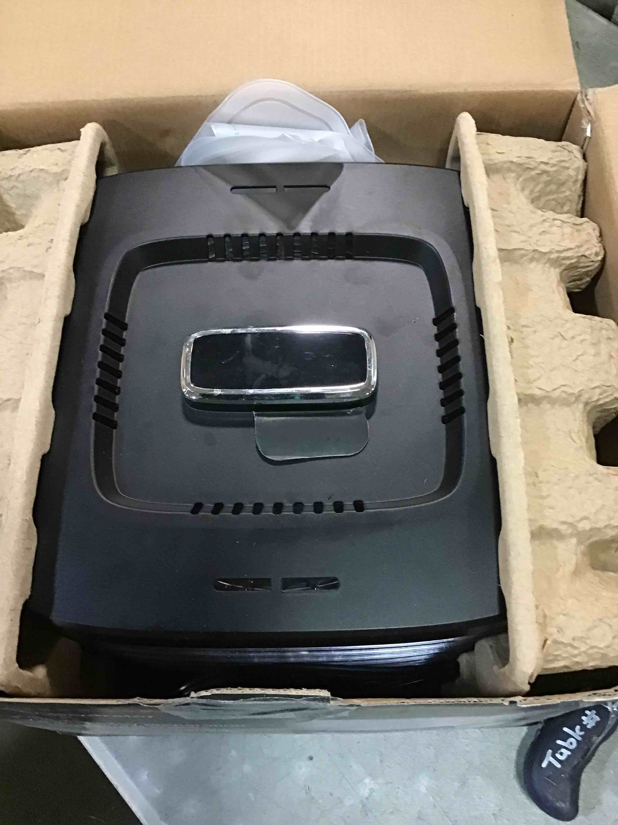 https://s3.amazonaws.com/lotting-images-prod/bidfta/PPE0476087_1731977694669.jpeg