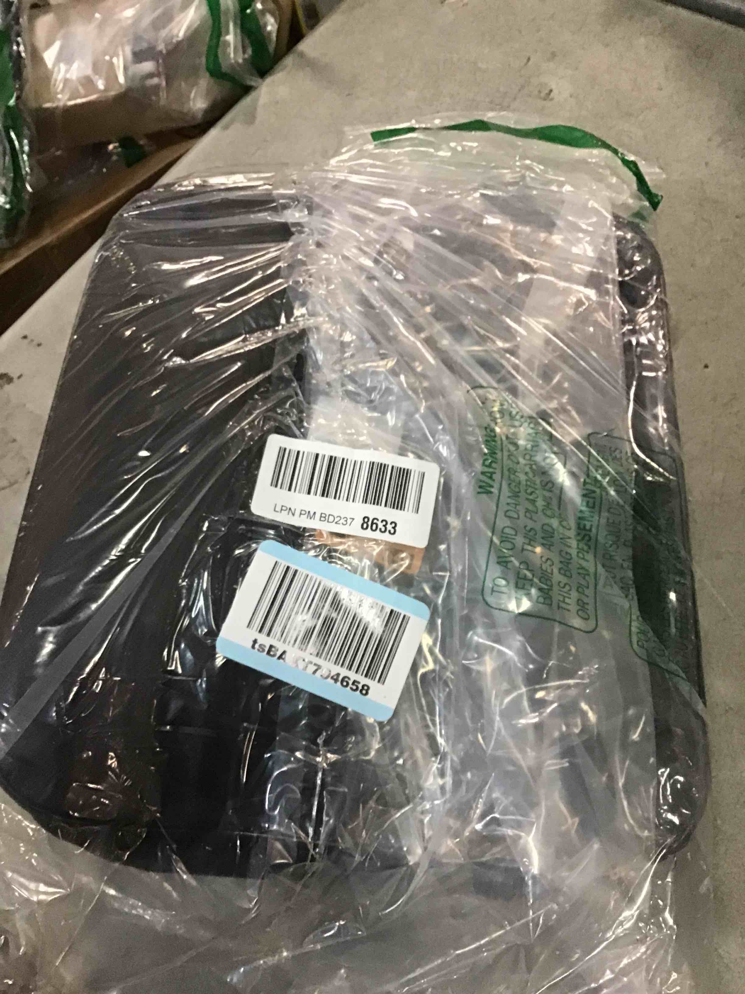 https://s3.amazonaws.com/lotting-images-prod/bidfta/PPE0476214_1731735825060.jpeg