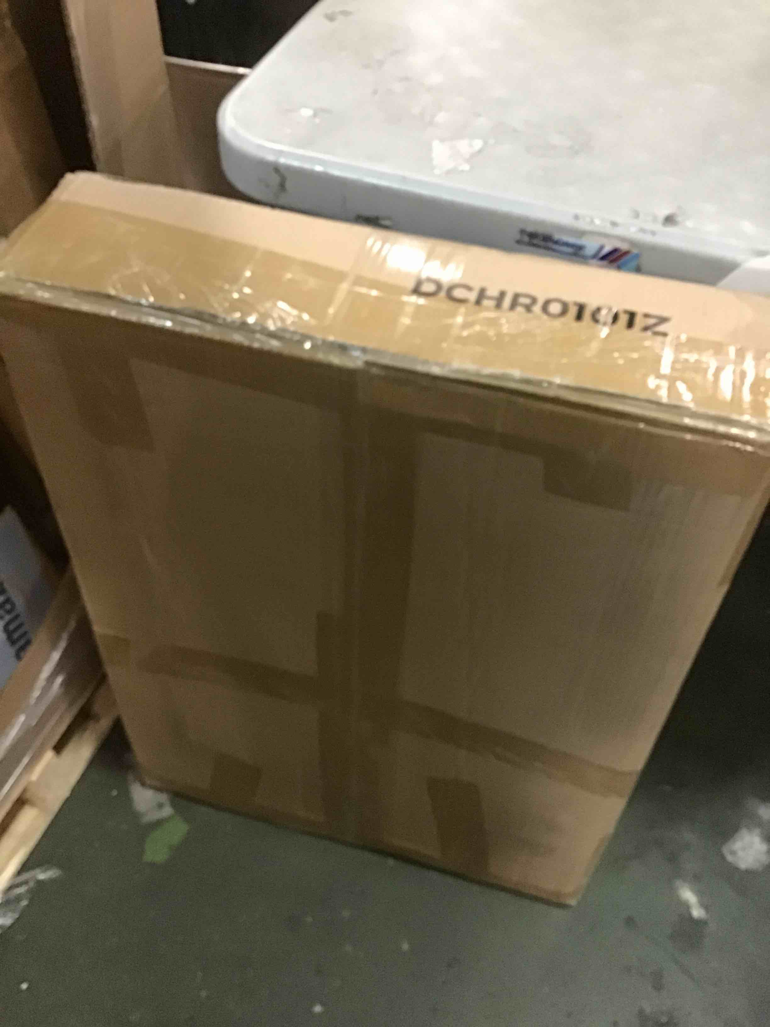 https://s3.amazonaws.com/lotting-images-prod/bidfta/PPE0476423_1731708515799.jpeg