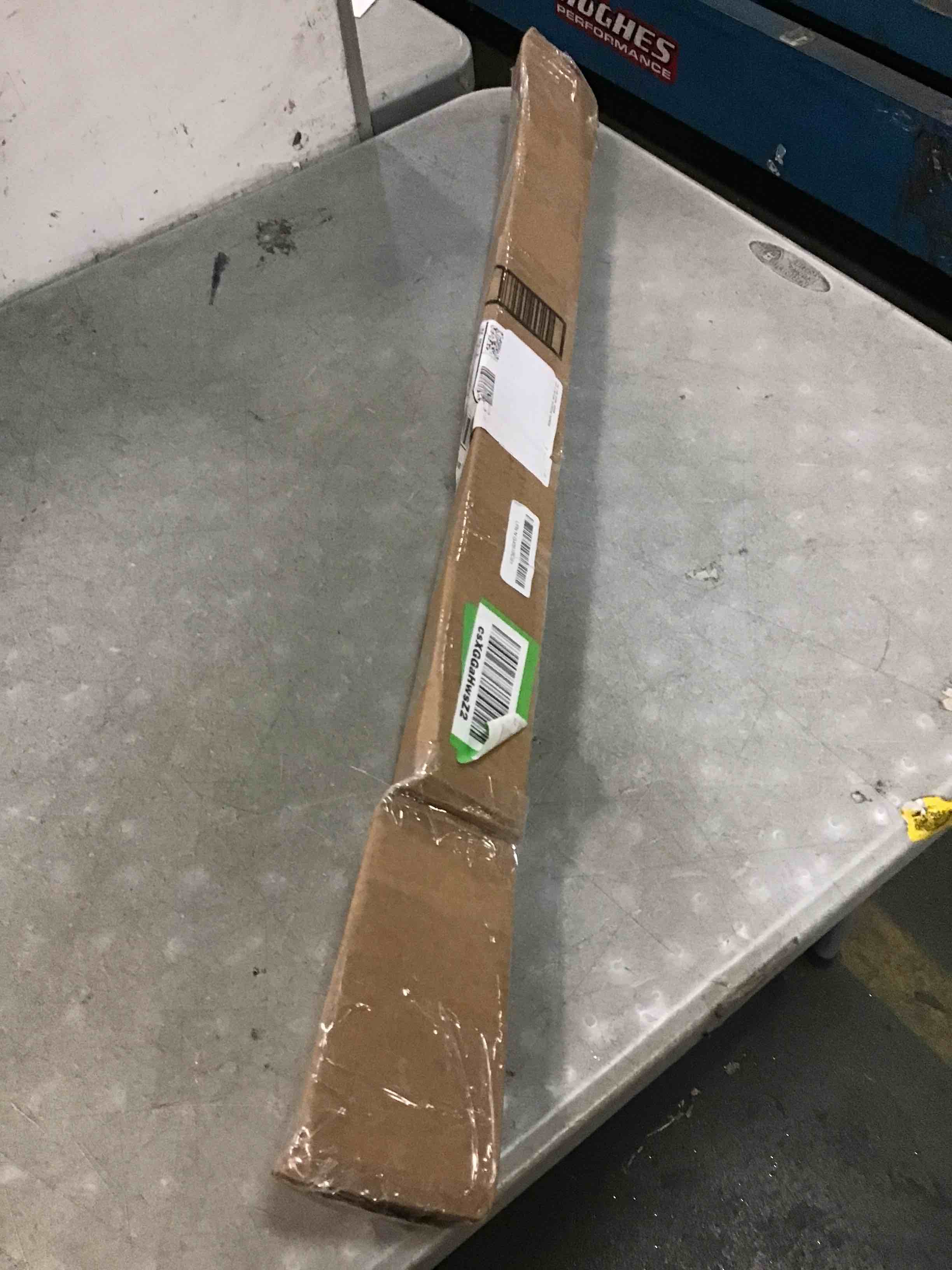 https://s3.amazonaws.com/lotting-images-prod/bidfta/PPE0477041_1730872581361.jpeg