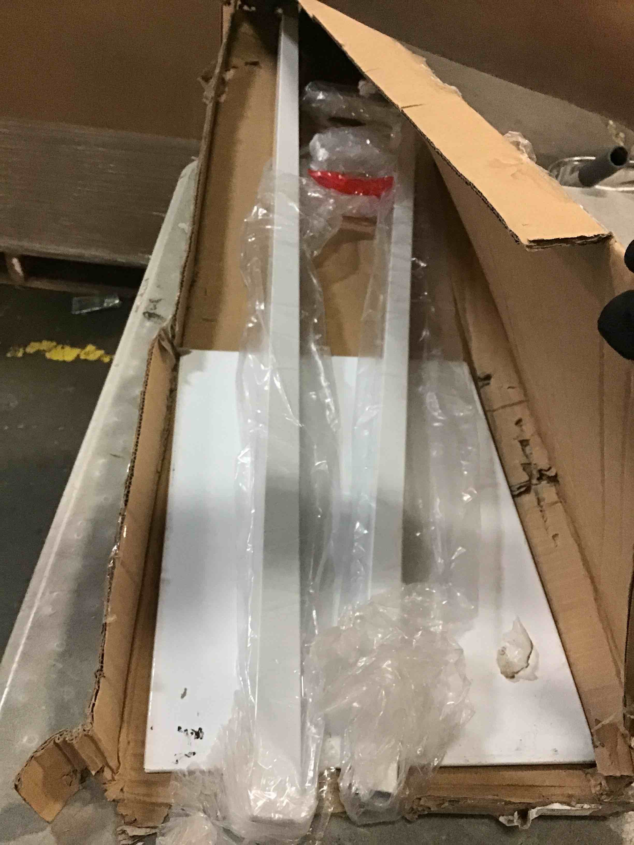 https://s3.amazonaws.com/lotting-images-prod/bidfta/PPE0477042_1730872368926.jpeg