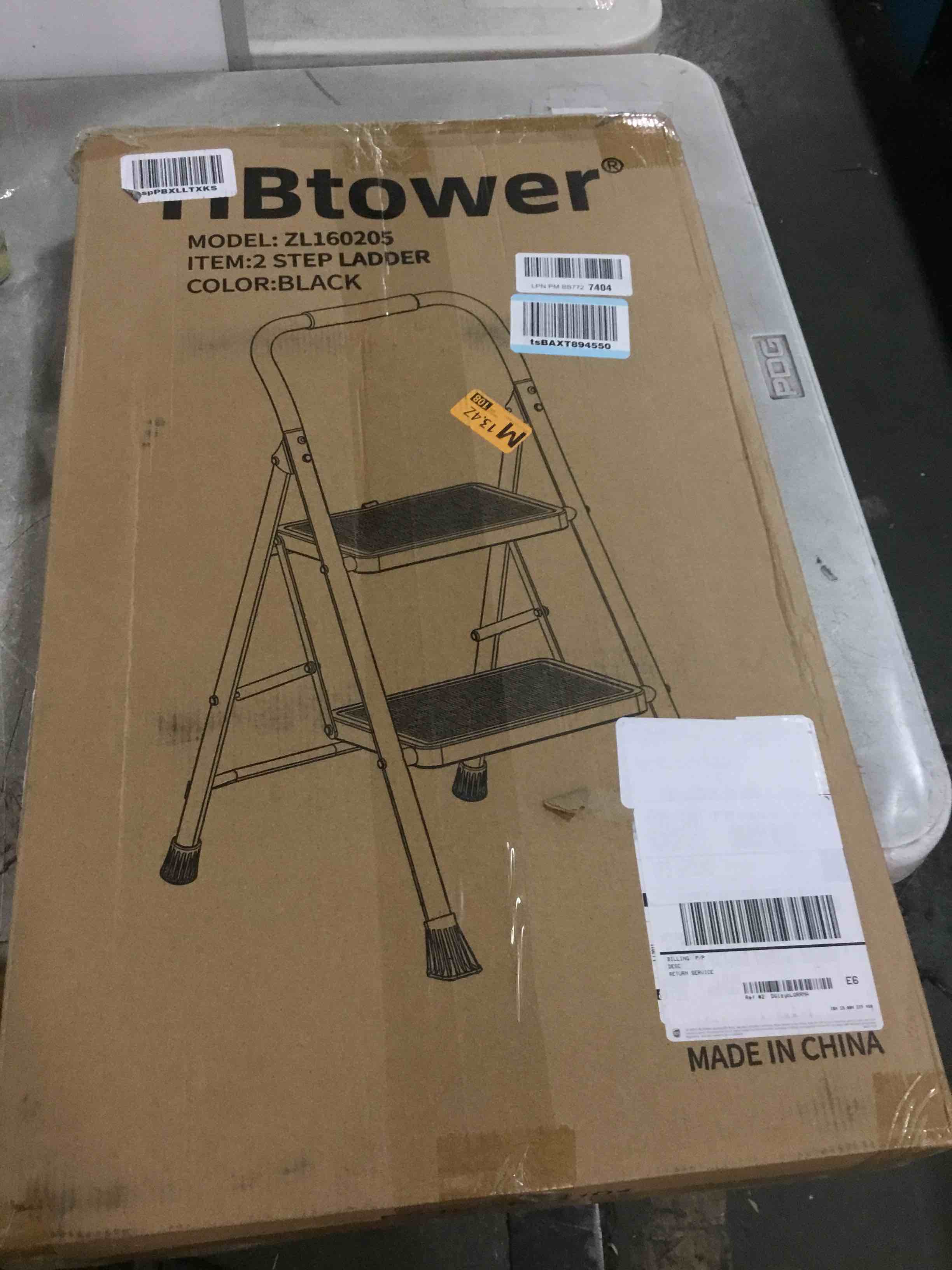 https://s3.amazonaws.com/lotting-images-prod/bidfta/PPE0478438_1731387476137.jpeg