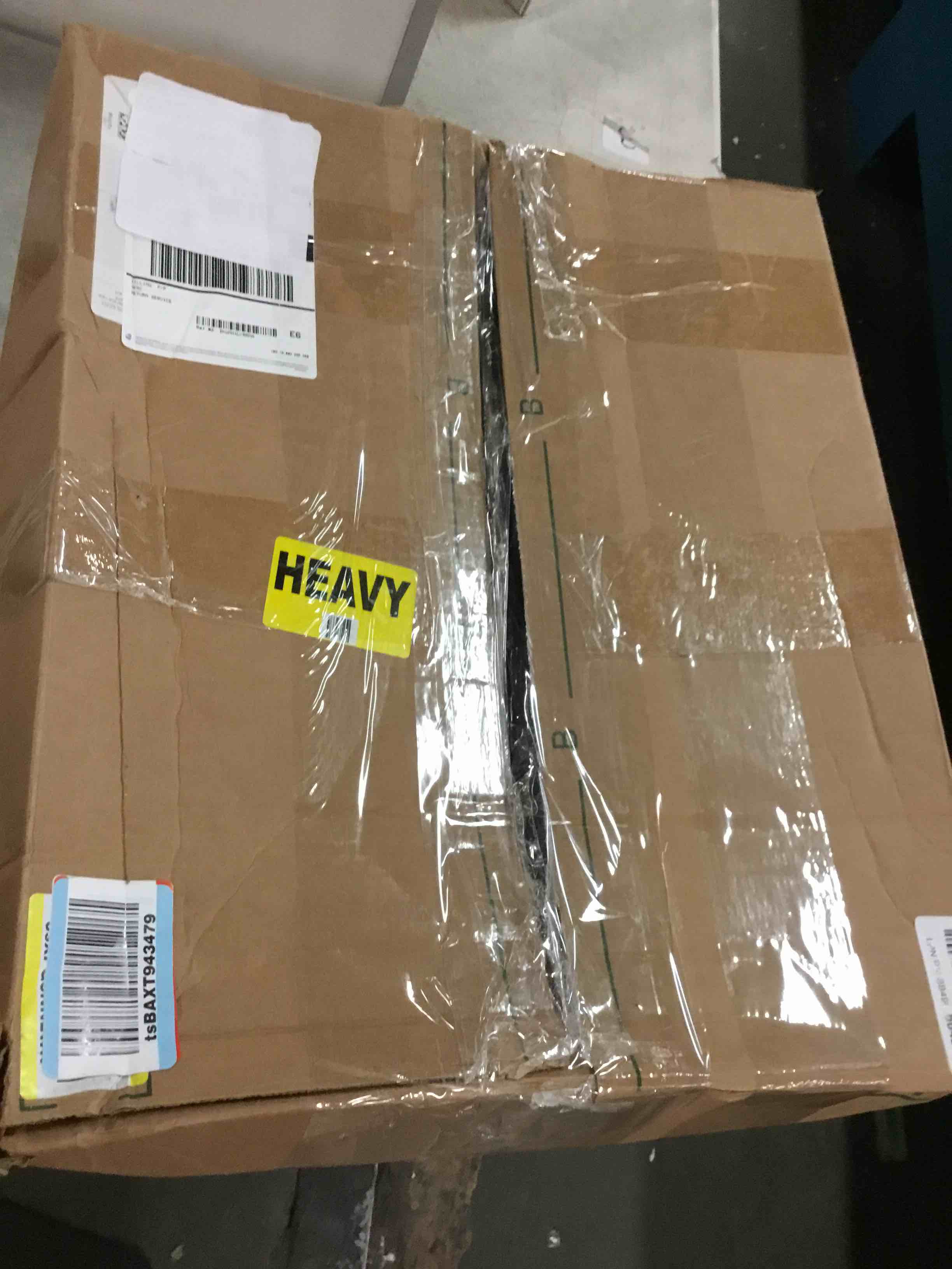 https://s3.amazonaws.com/lotting-images-prod/bidfta/PPE0478575_1731368403149.jpeg