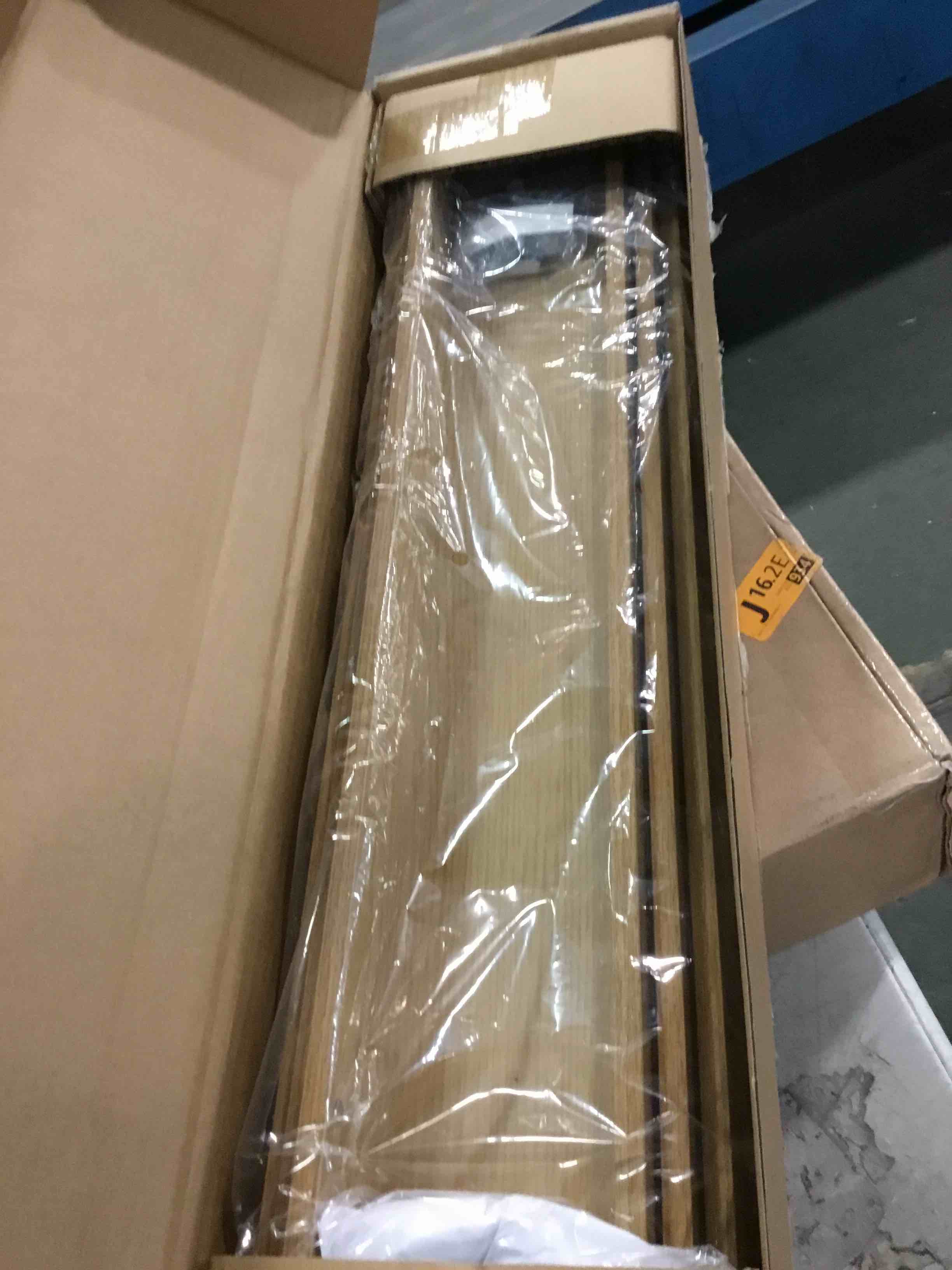 https://s3.amazonaws.com/lotting-images-prod/bidfta/PPE0478637_1731362765713.jpeg