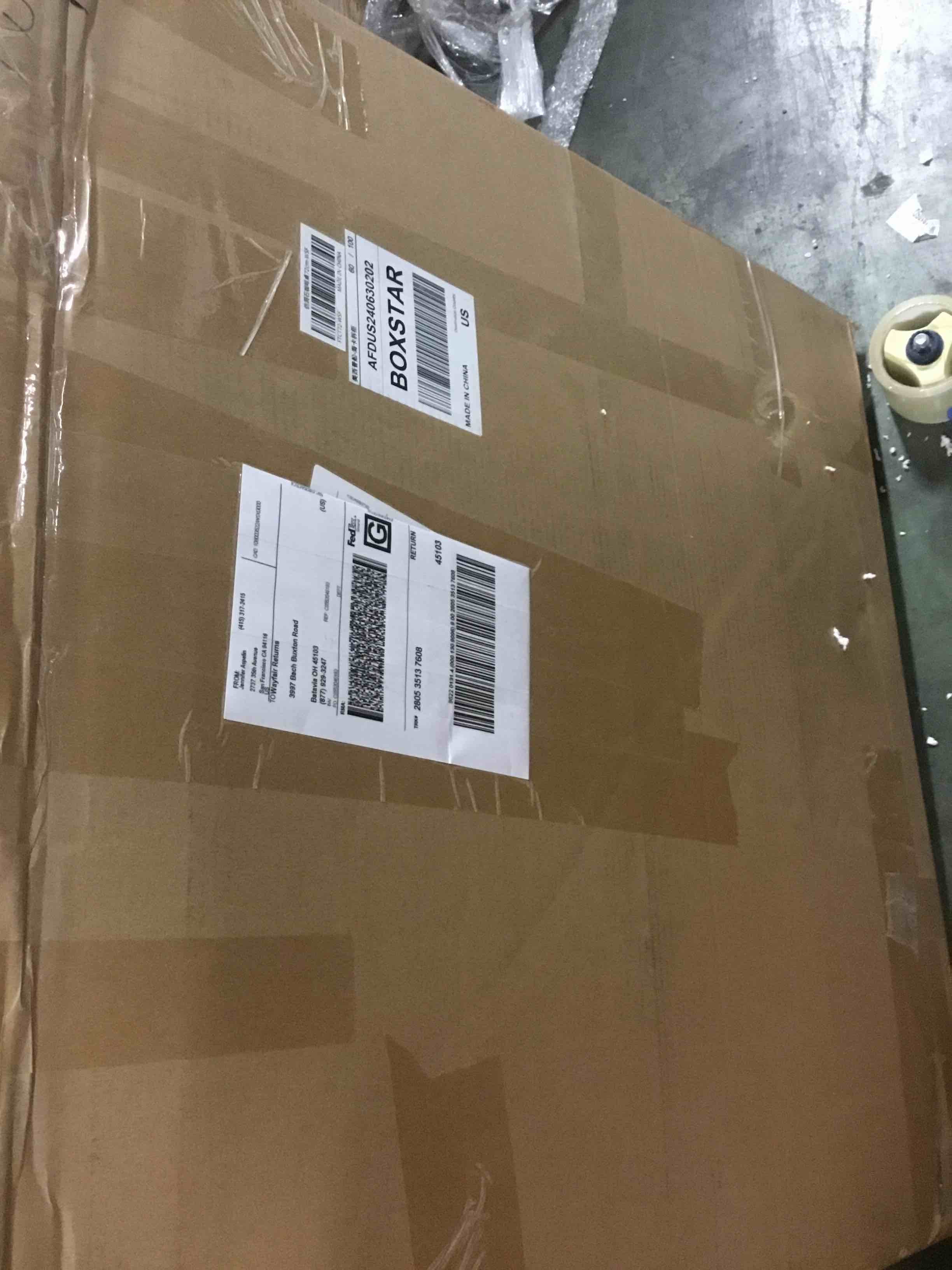 https://s3.amazonaws.com/lotting-images-prod/bidfta/PPE0478967_1730944111189.jpeg