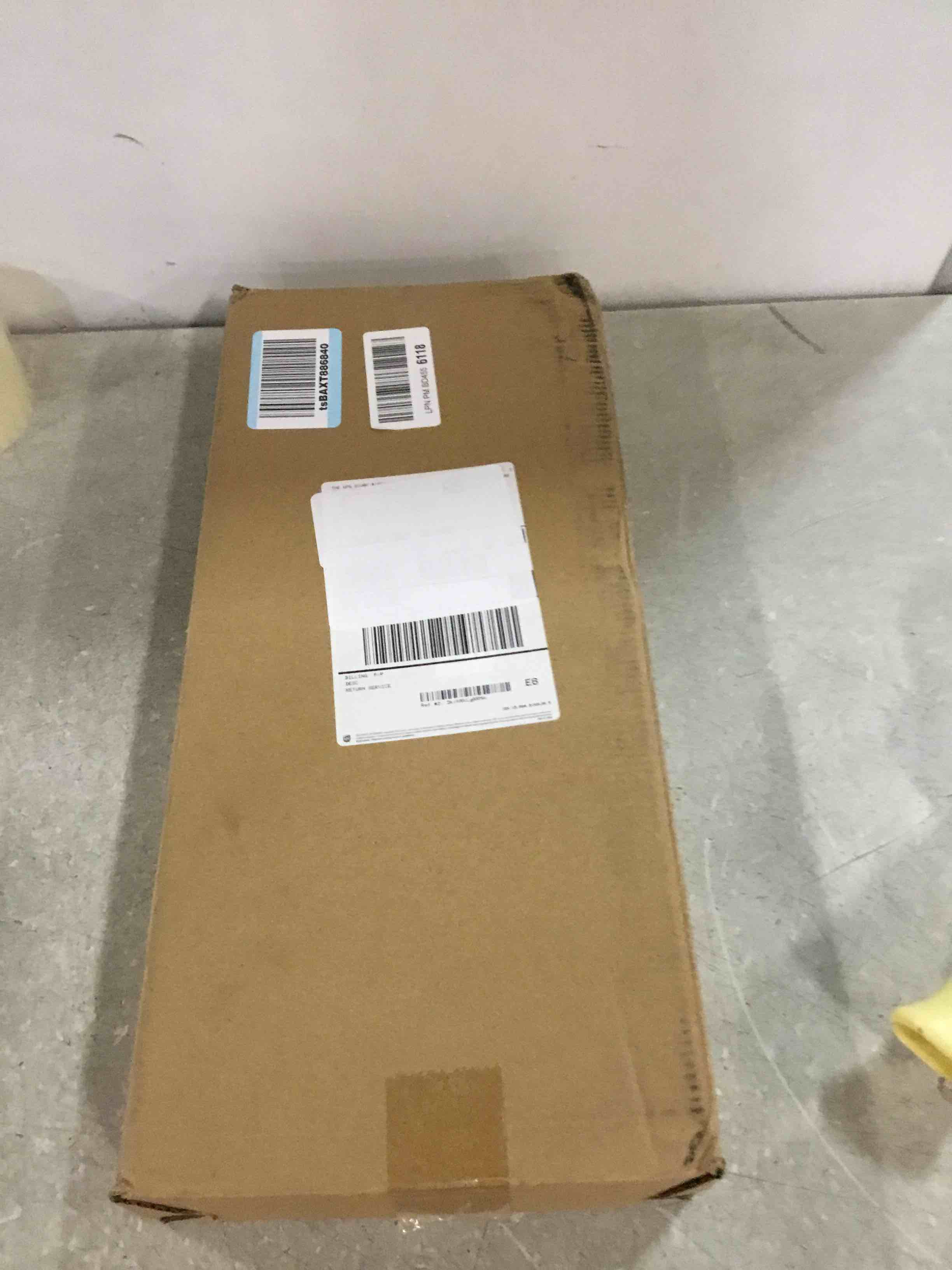 https://s3.amazonaws.com/lotting-images-prod/bidfta/PPE0479124_1730853033802.jpeg