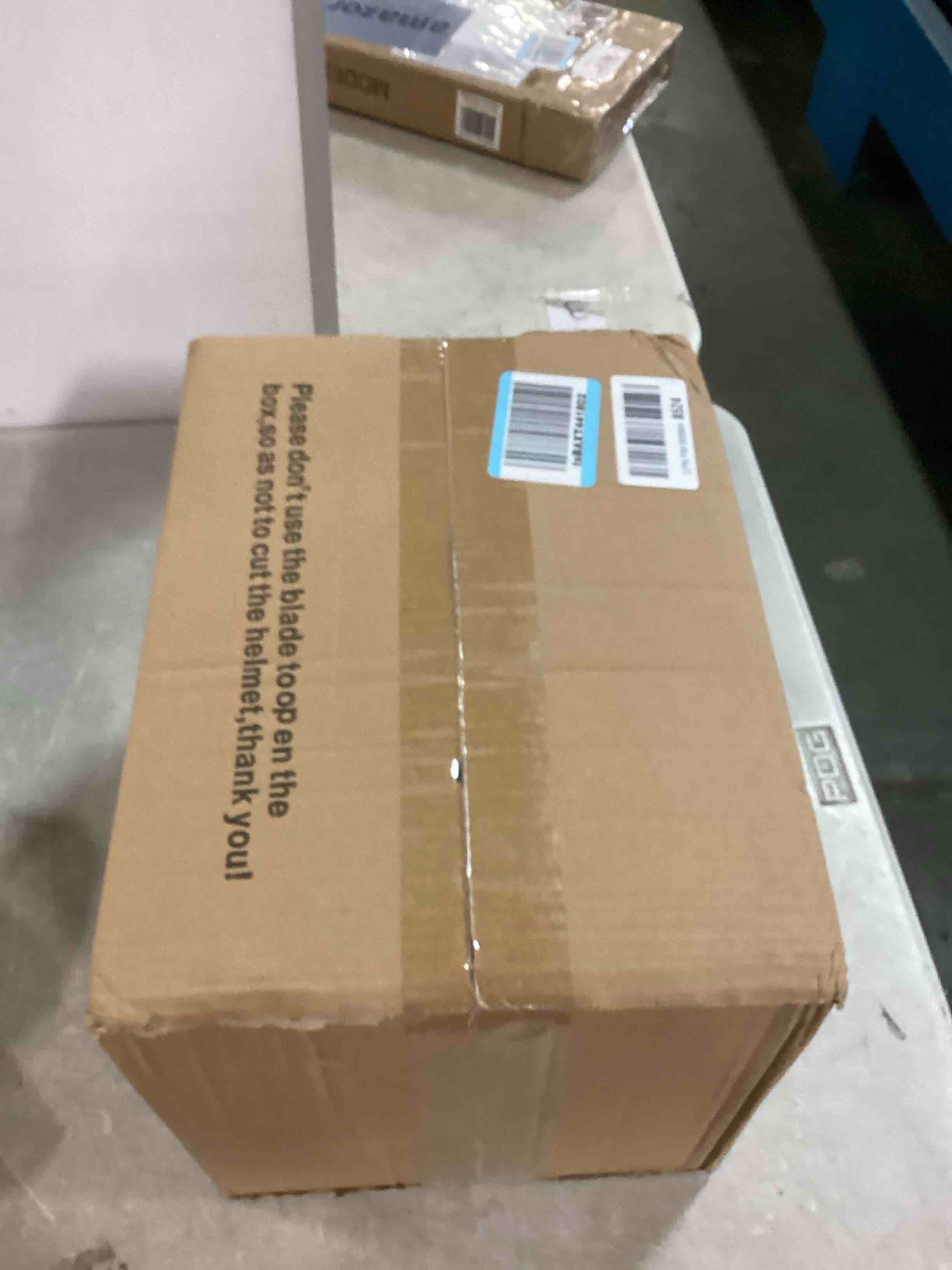 https://s3.amazonaws.com/lotting-images-prod/bidfta/PPE0479601_1730503722959.jpeg