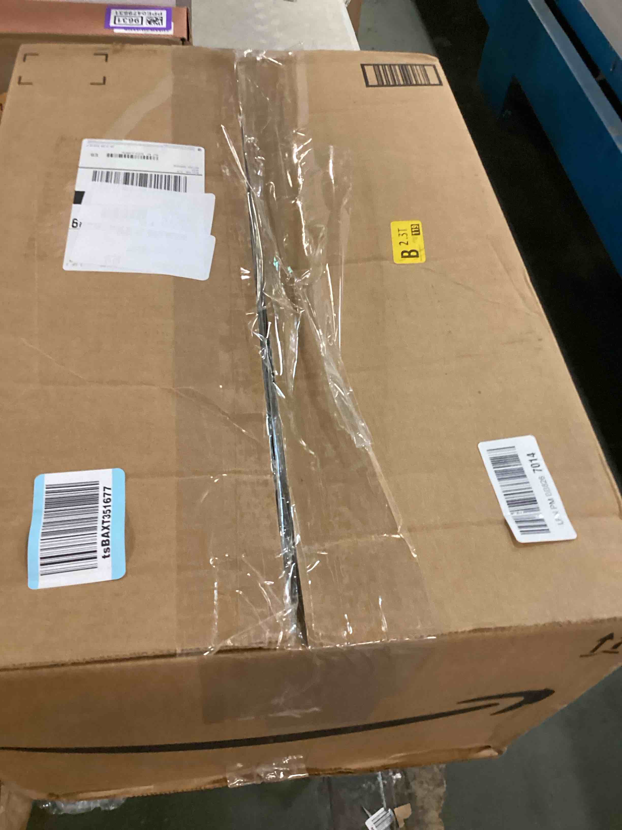 https://s3.amazonaws.com/lotting-images-prod/bidfta/PPE0479617_1730500807842.jpeg