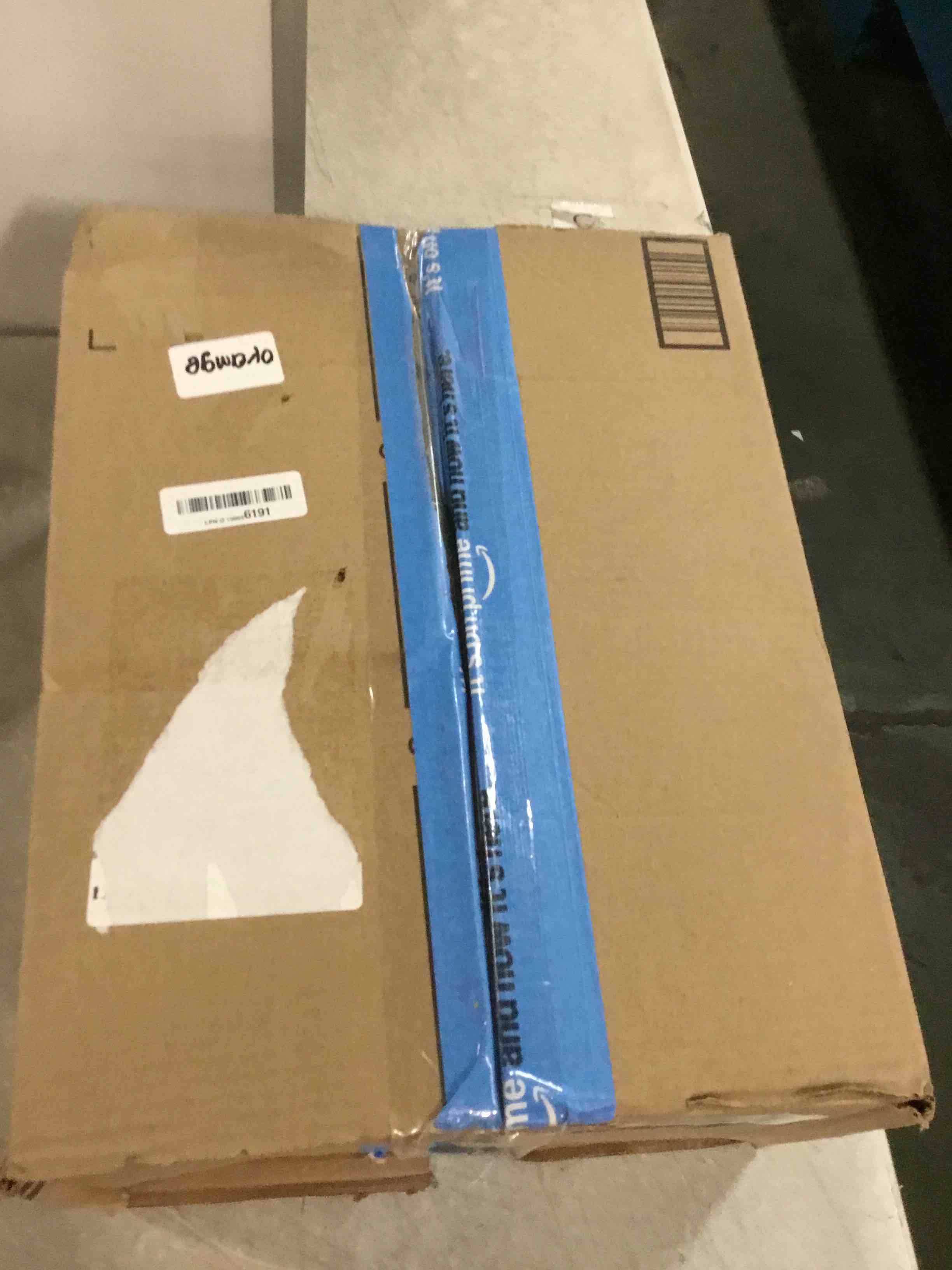 https://s3.amazonaws.com/lotting-images-prod/bidfta/PPE0479742_1730431220083.jpeg