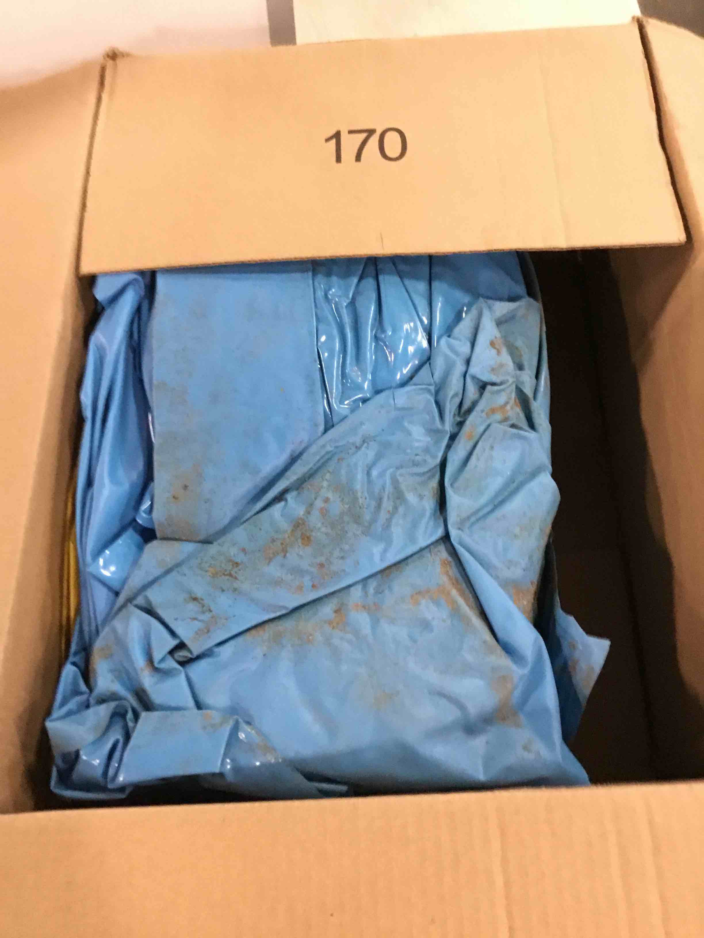 https://s3.amazonaws.com/lotting-images-prod/bidfta/PPE0479742_1730431229291.jpeg