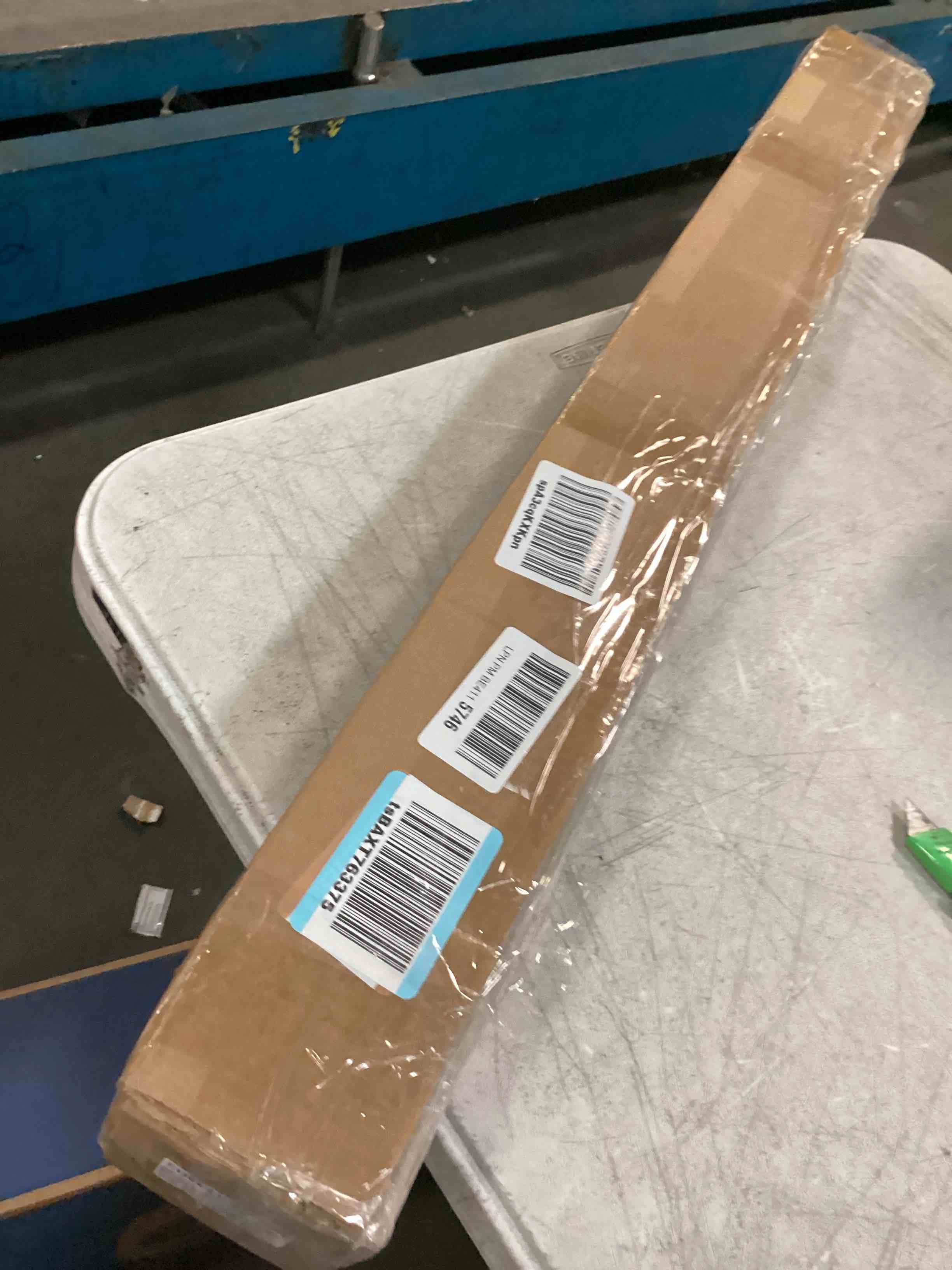 https://s3.amazonaws.com/lotting-images-prod/bidfta/PPE0481262_1729706681357.jpeg