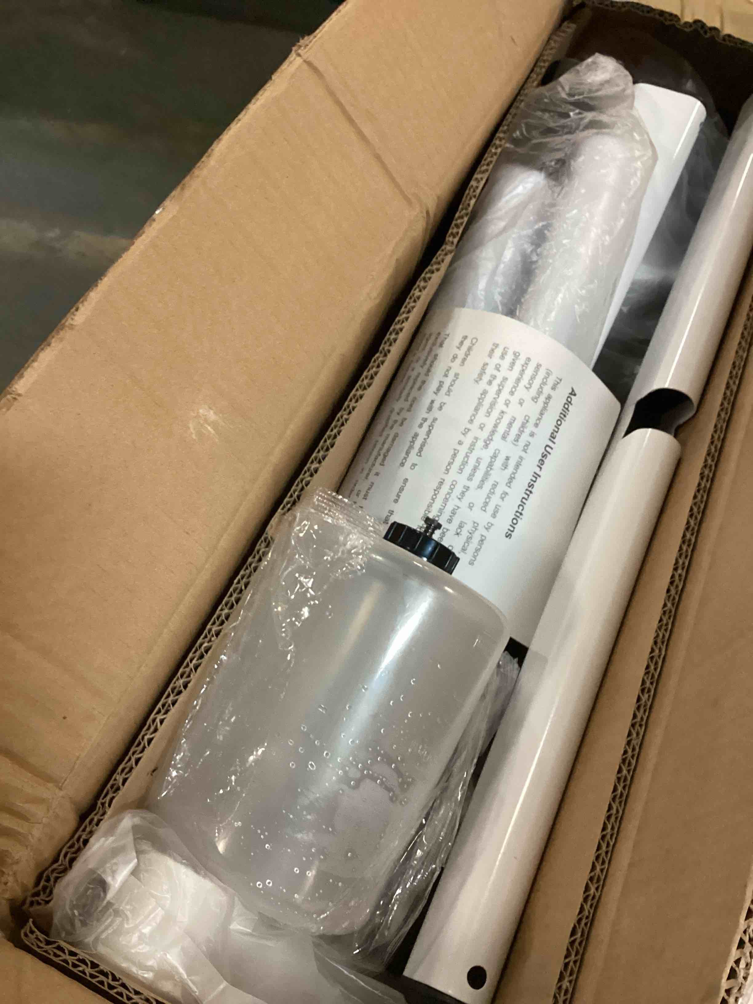 https://s3.amazonaws.com/lotting-images-prod/bidfta/PPE0481279_1729705618139.jpeg
