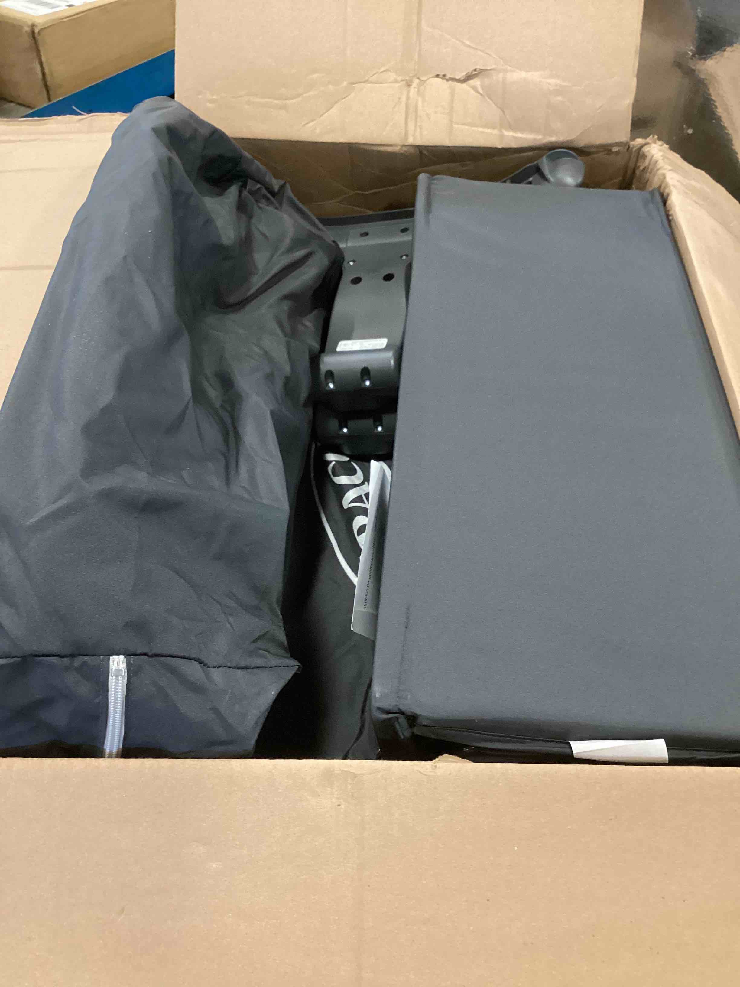 https://s3.amazonaws.com/lotting-images-prod/bidfta/PPE0481897_1729194605102.jpeg
