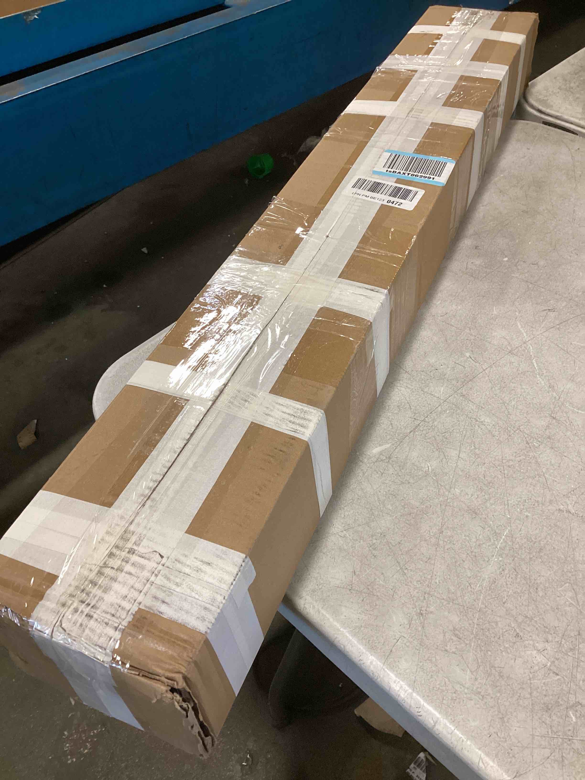 https://s3.amazonaws.com/lotting-images-prod/bidfta/PPE0481997_1729171572331.jpeg