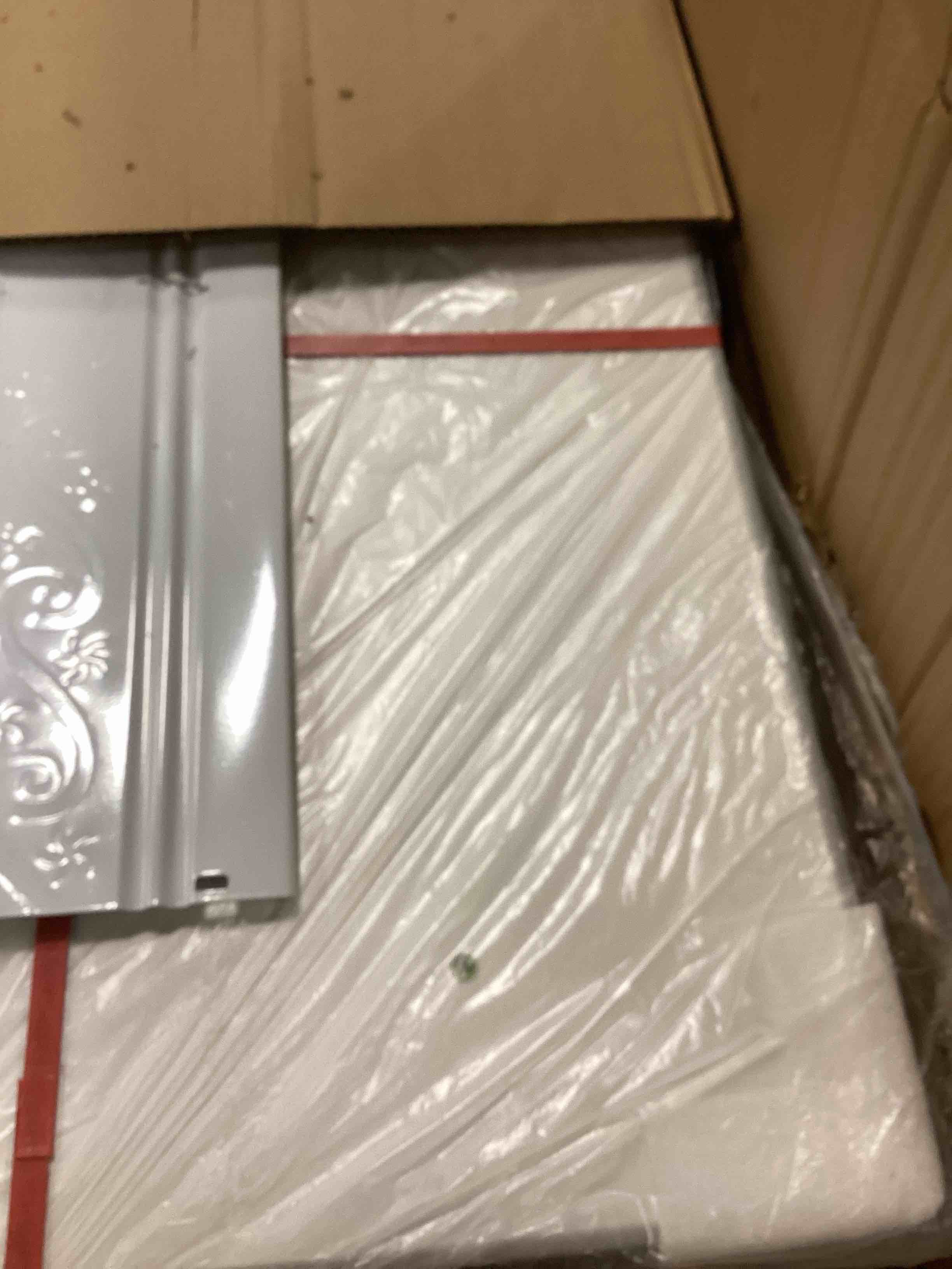https://s3.amazonaws.com/lotting-images-prod/bidfta/PPE0482400_1730391100128.jpeg