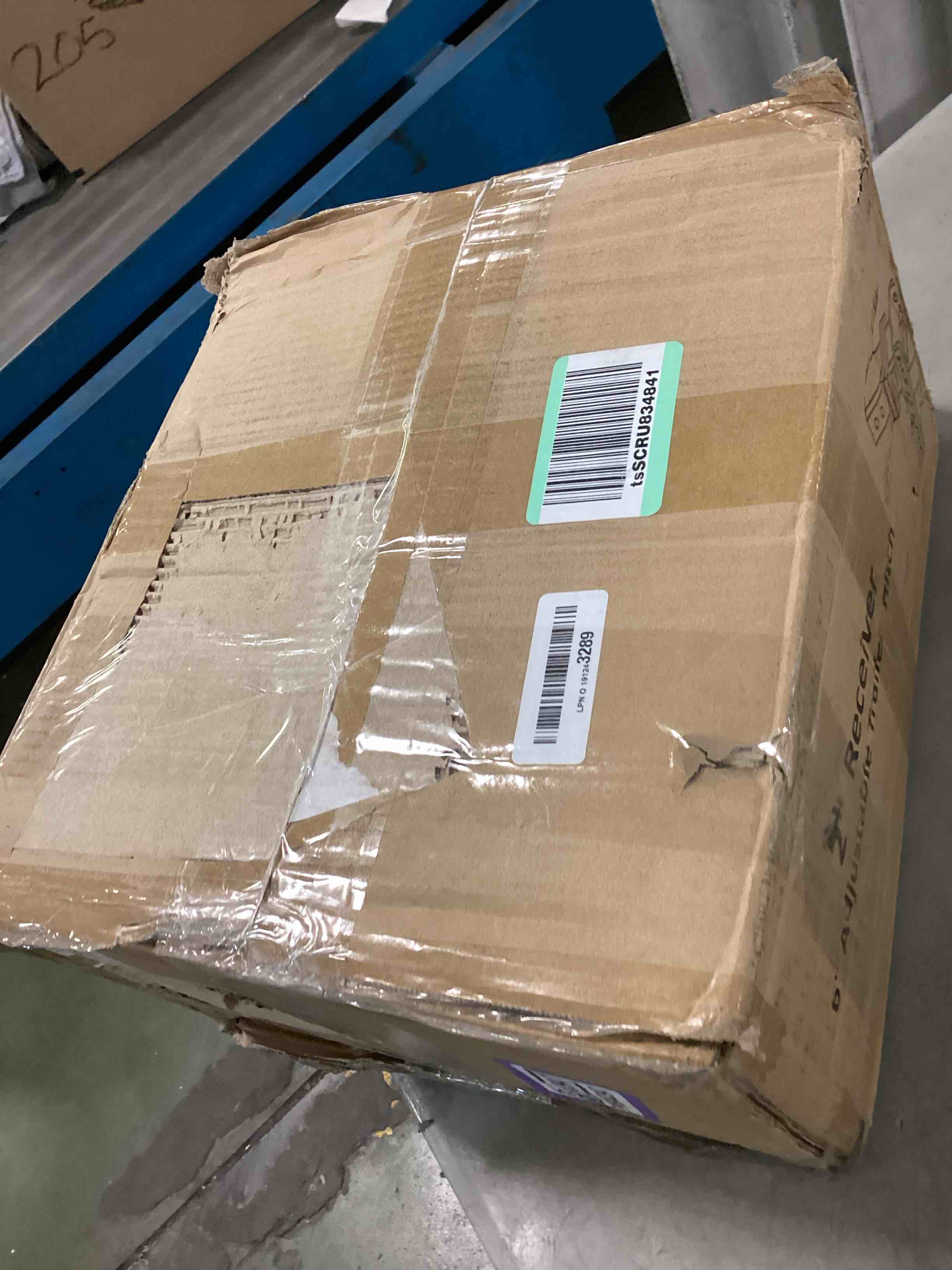 https://s3.amazonaws.com/lotting-images-prod/bidfta/PPE0482947_1730206033923.jpeg
