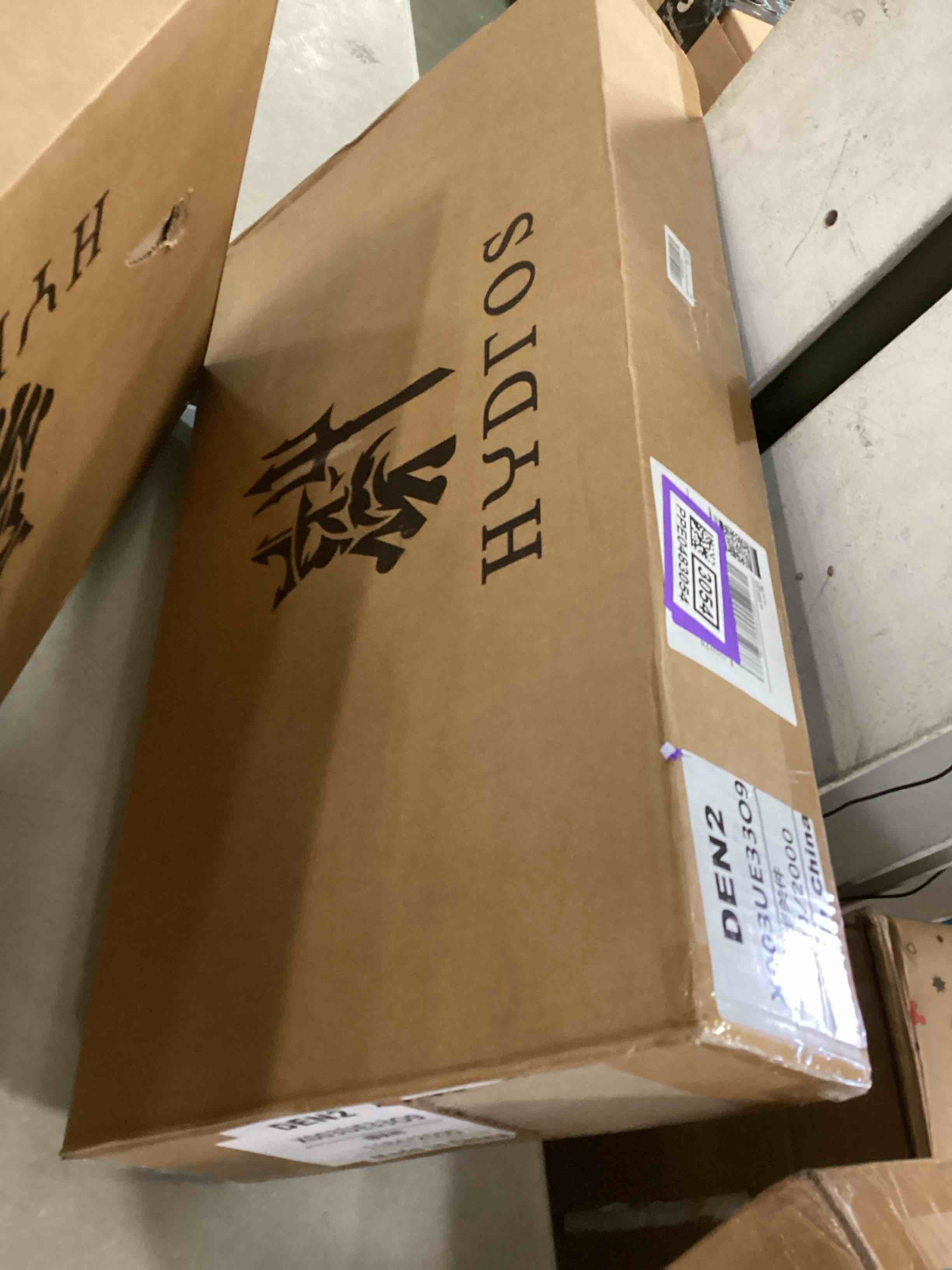https://s3.amazonaws.com/lotting-images-prod/bidfta/PPE0483053_1730139595861.jpeg