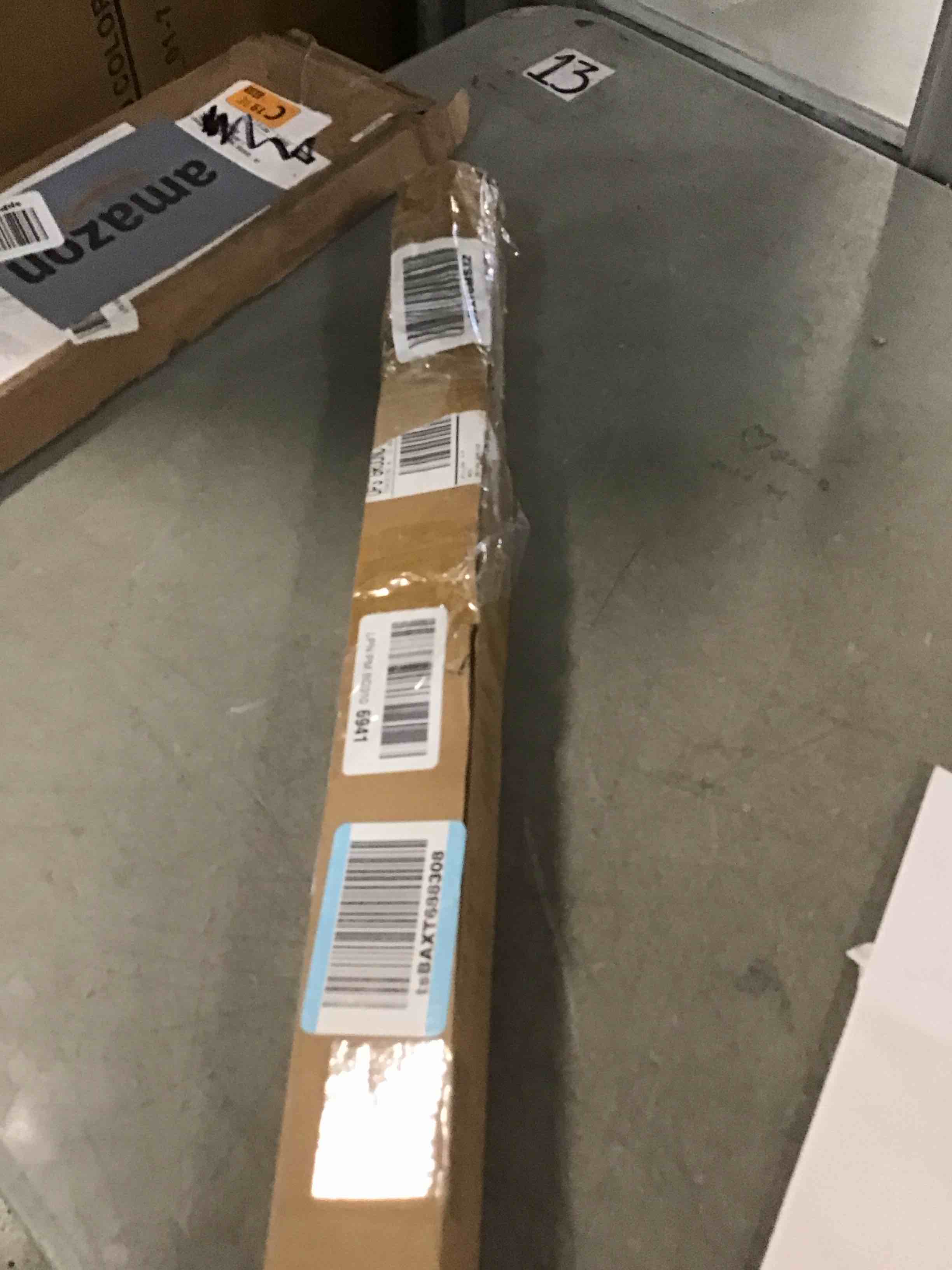 https://s3.amazonaws.com/lotting-images-prod/bidfta/PPE0483491_1729706255730.jpeg