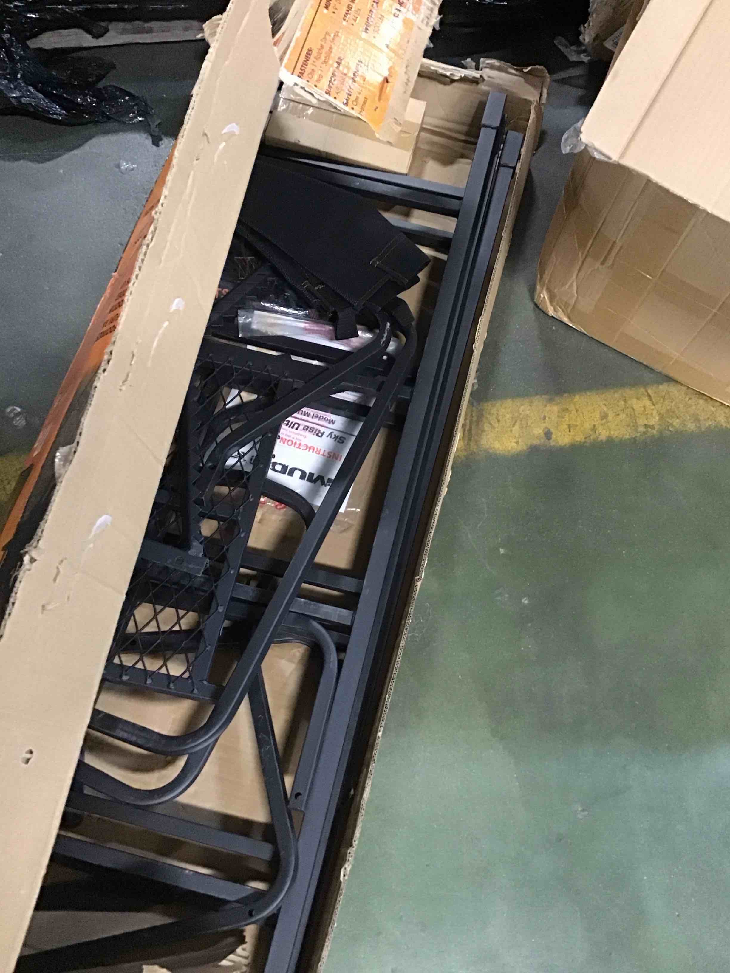 https://s3.amazonaws.com/lotting-images-prod/bidfta/PPE0483524_1729687685918.jpeg