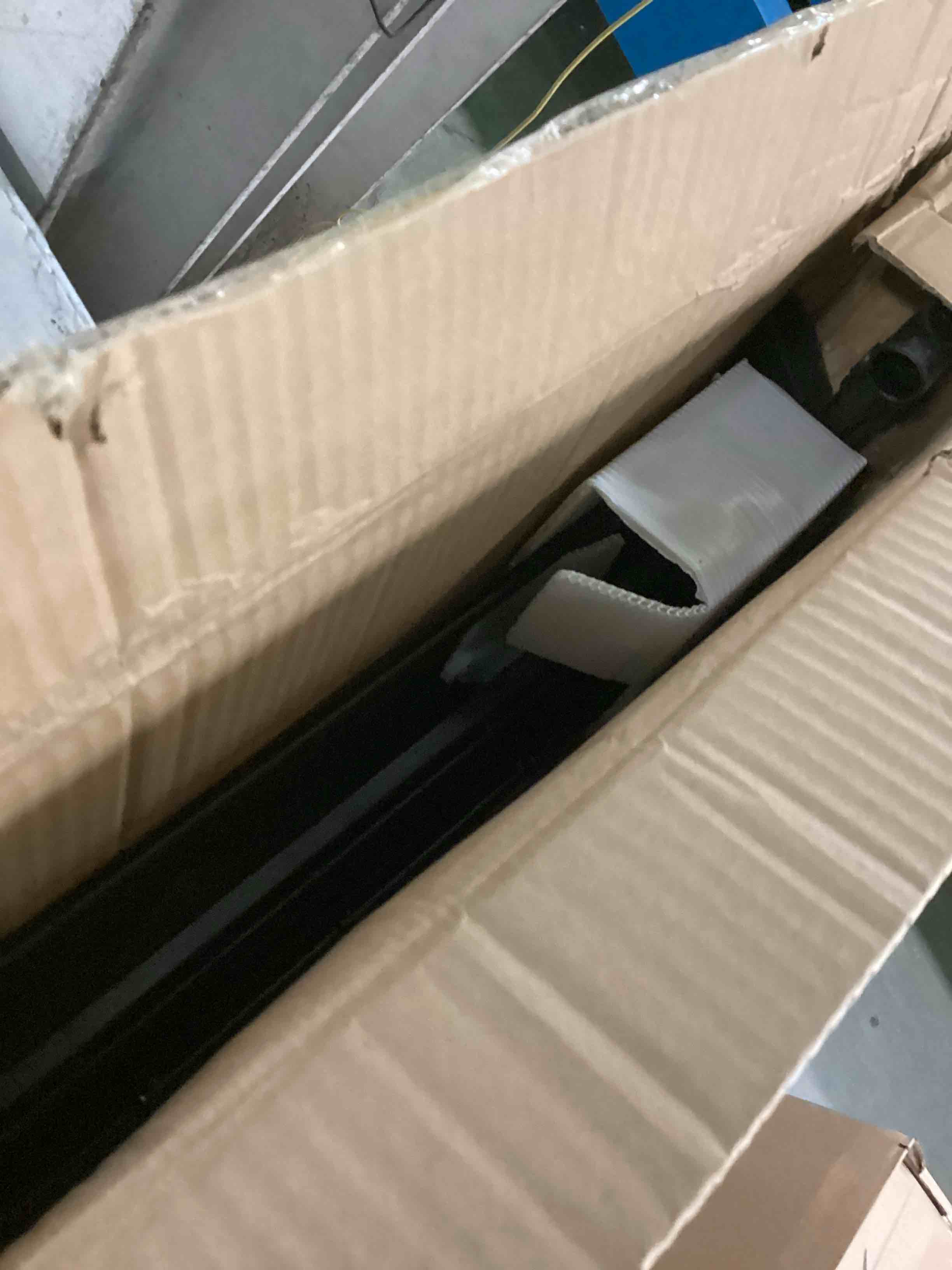https://s3.amazonaws.com/lotting-images-prod/bidfta/PPE0483555_1730119243110.jpeg