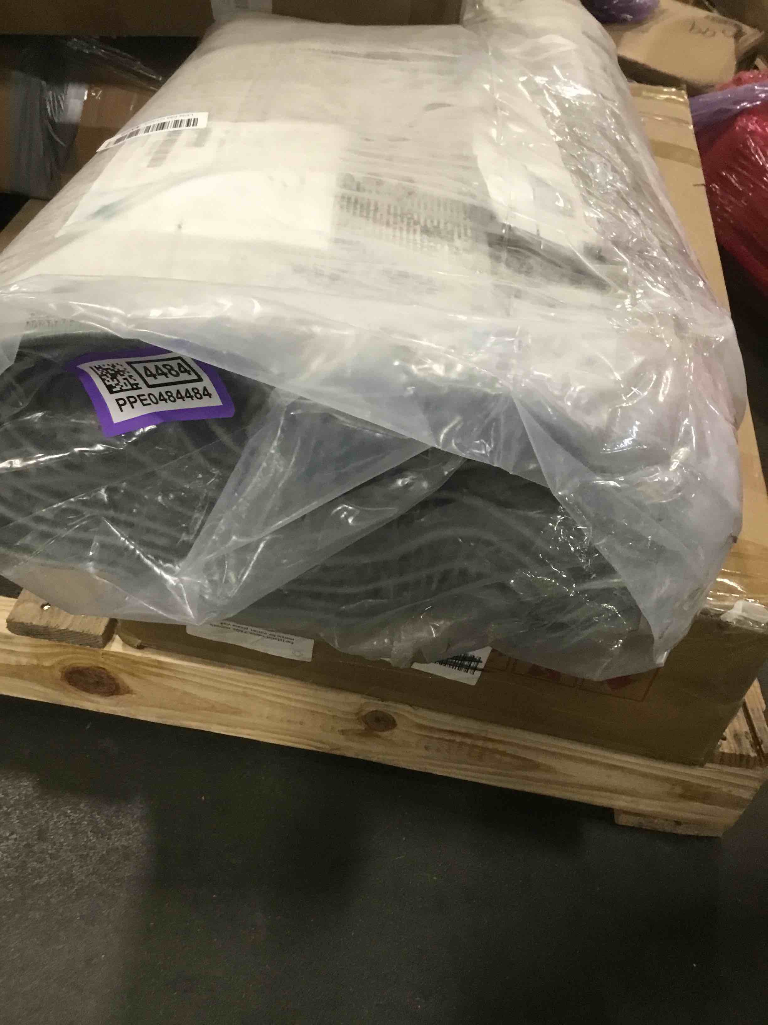 https://s3.amazonaws.com/lotting-images-prod/bidfta/PPE0484484_1730393006663.jpeg