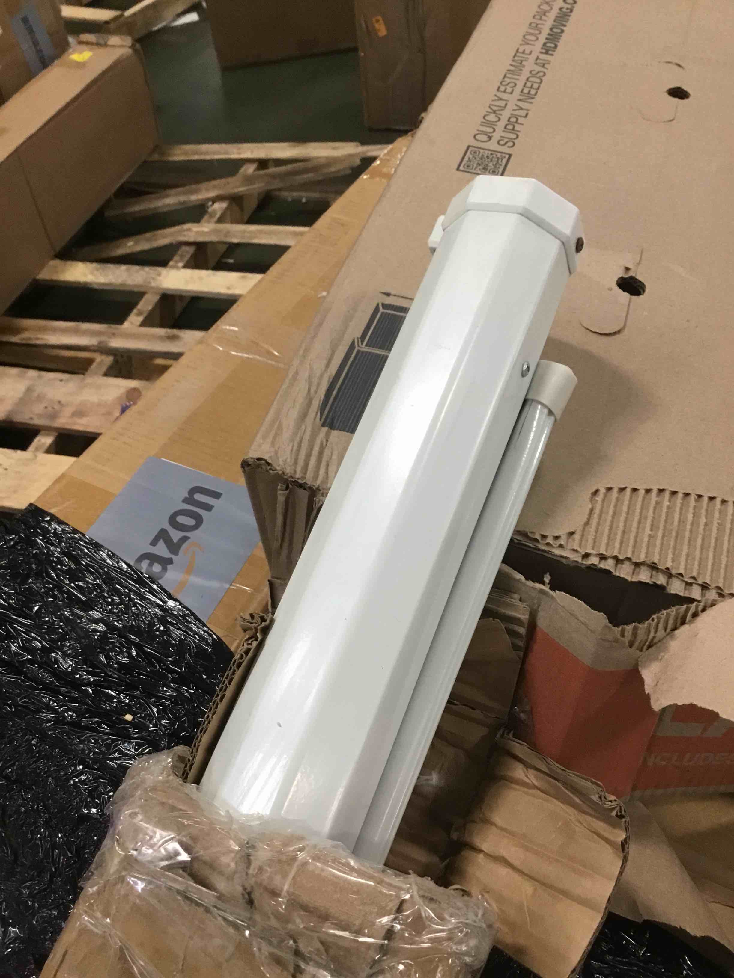 https://s3.amazonaws.com/lotting-images-prod/bidfta/PPE0484504_1730385077282.jpeg