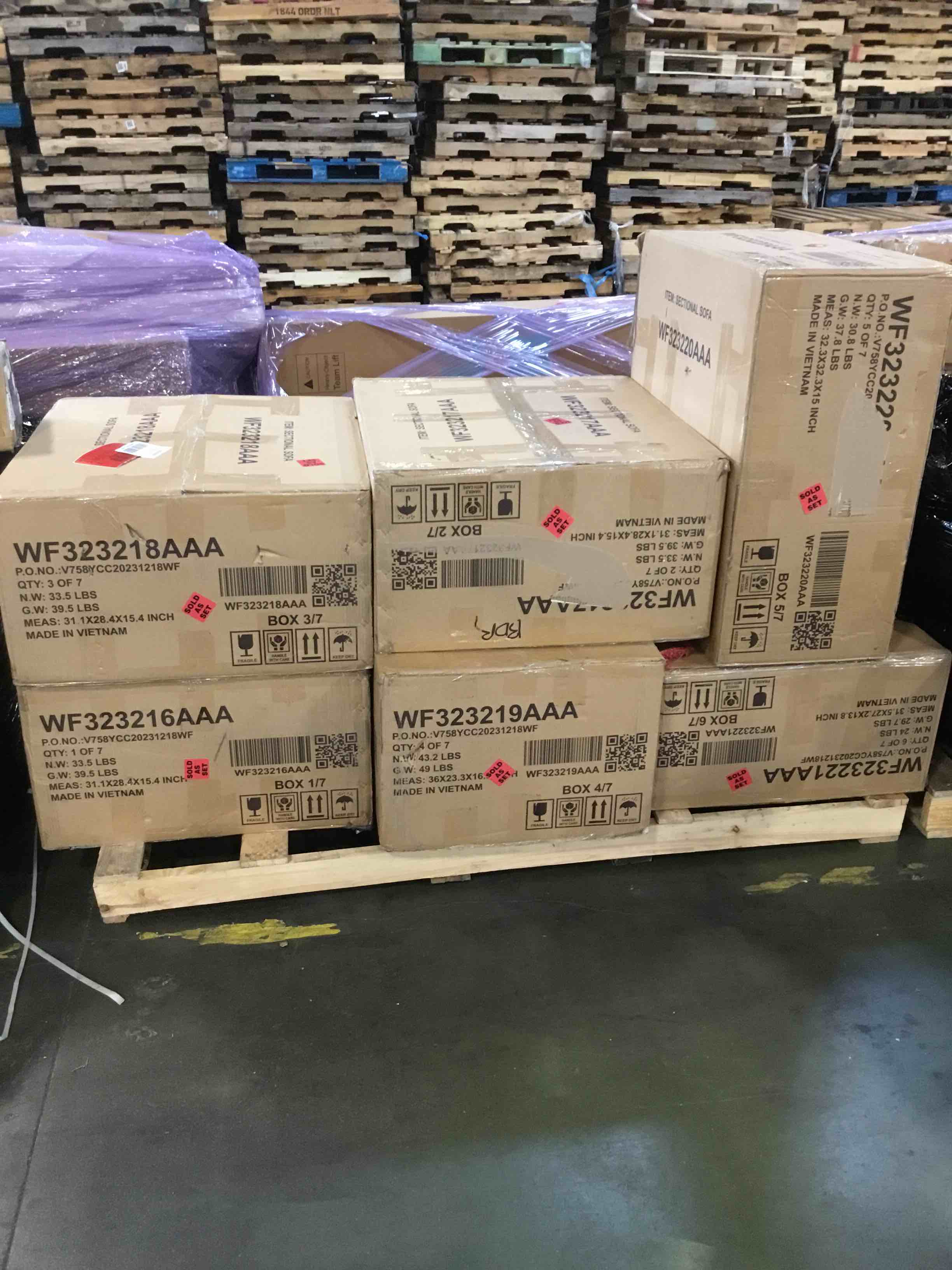 https://s3.amazonaws.com/lotting-images-prod/bidfta/PPE0484558_1730309603535.jpeg