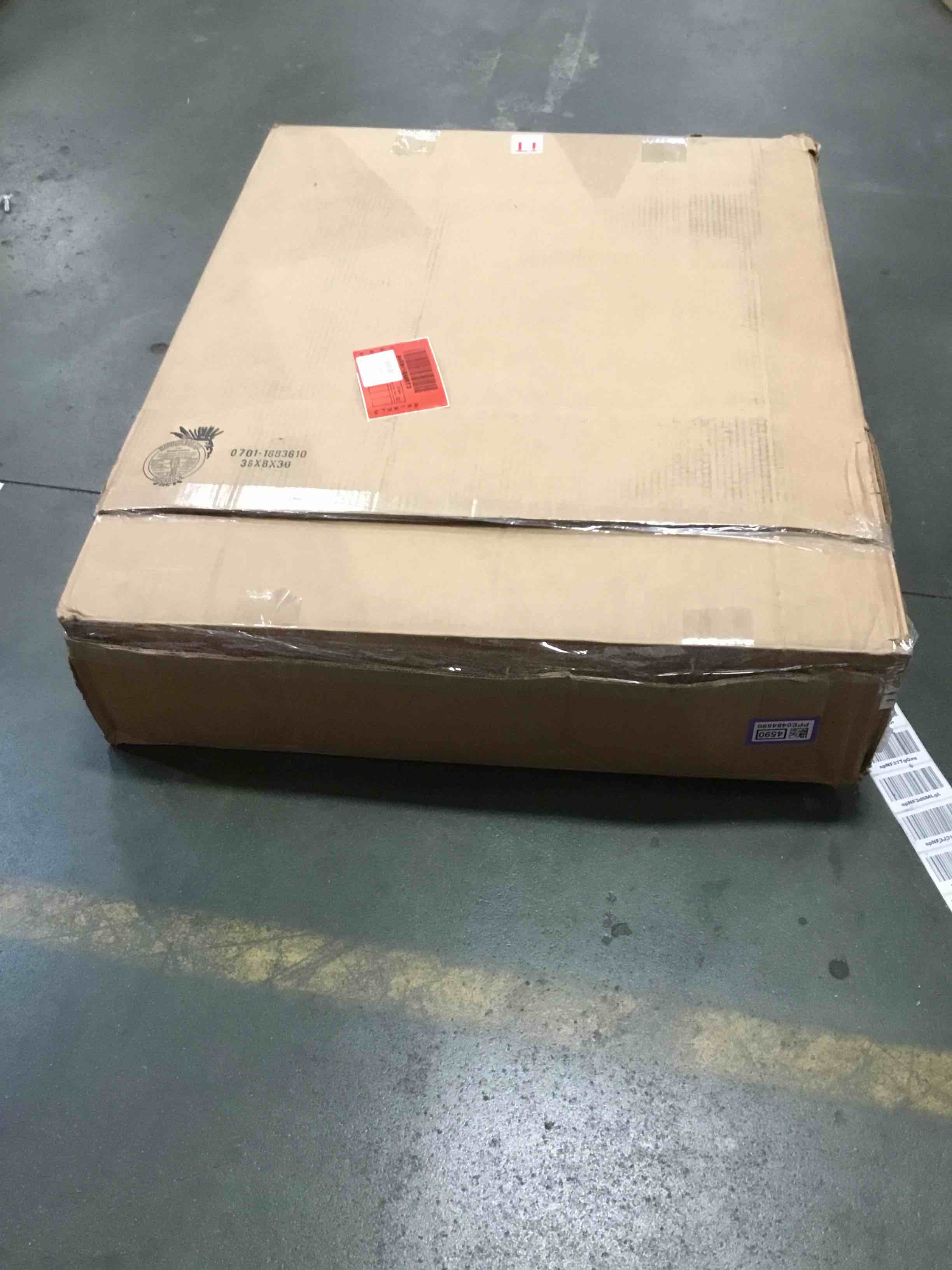 https://s3.amazonaws.com/lotting-images-prod/bidfta/PPE0484590_1730296195865.jpeg