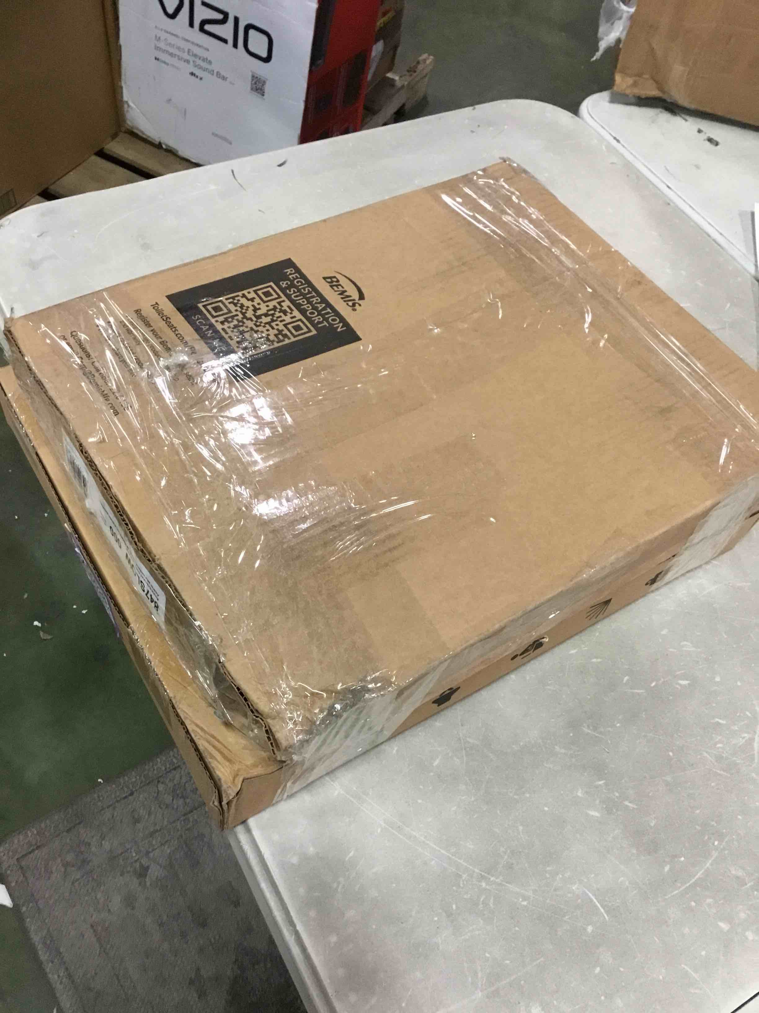 https://s3.amazonaws.com/lotting-images-prod/bidfta/PPE0485028_1729868104907.jpeg
