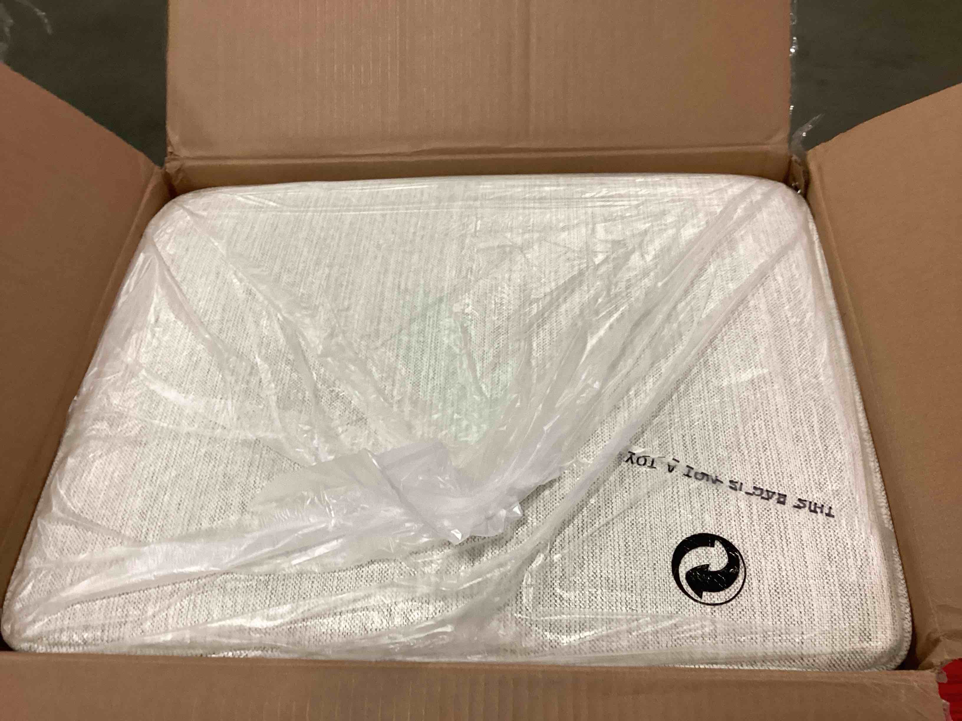 https://s3.amazonaws.com/lotting-images-prod/bidfta/PPE0485896_1729176045529.jpeg
