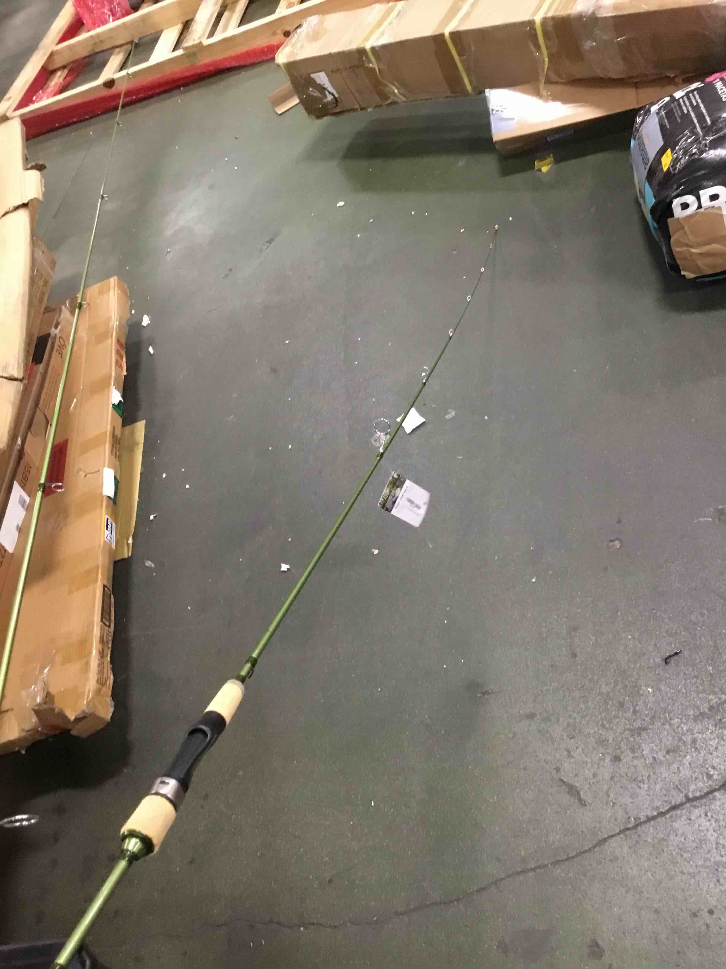 https://s3.amazonaws.com/lotting-images-prod/bidfta/PPE0486253_1732135907156.jpeg