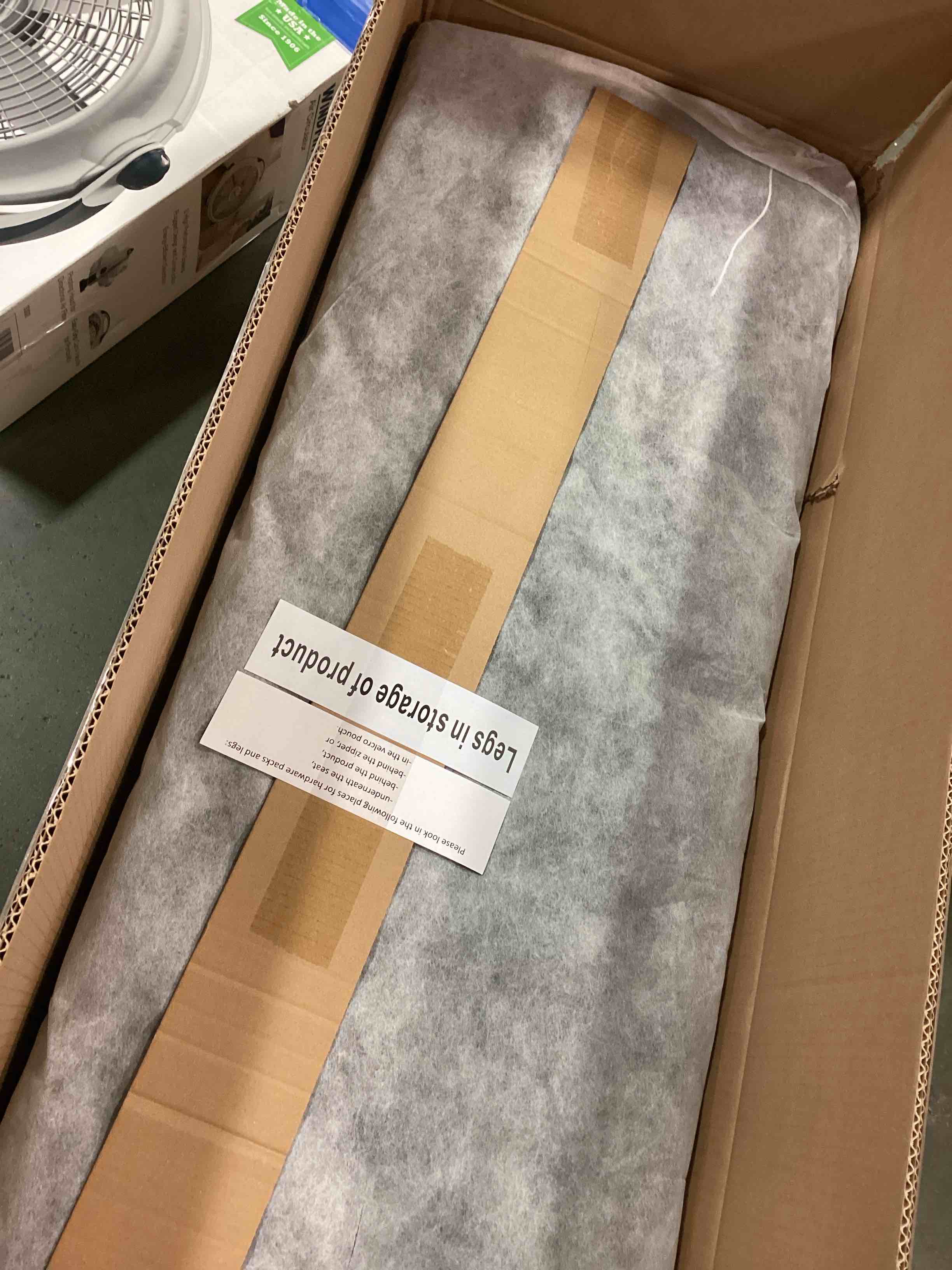 https://s3.amazonaws.com/lotting-images-prod/bidfta/PPE0486433_1731686002647.jpeg
