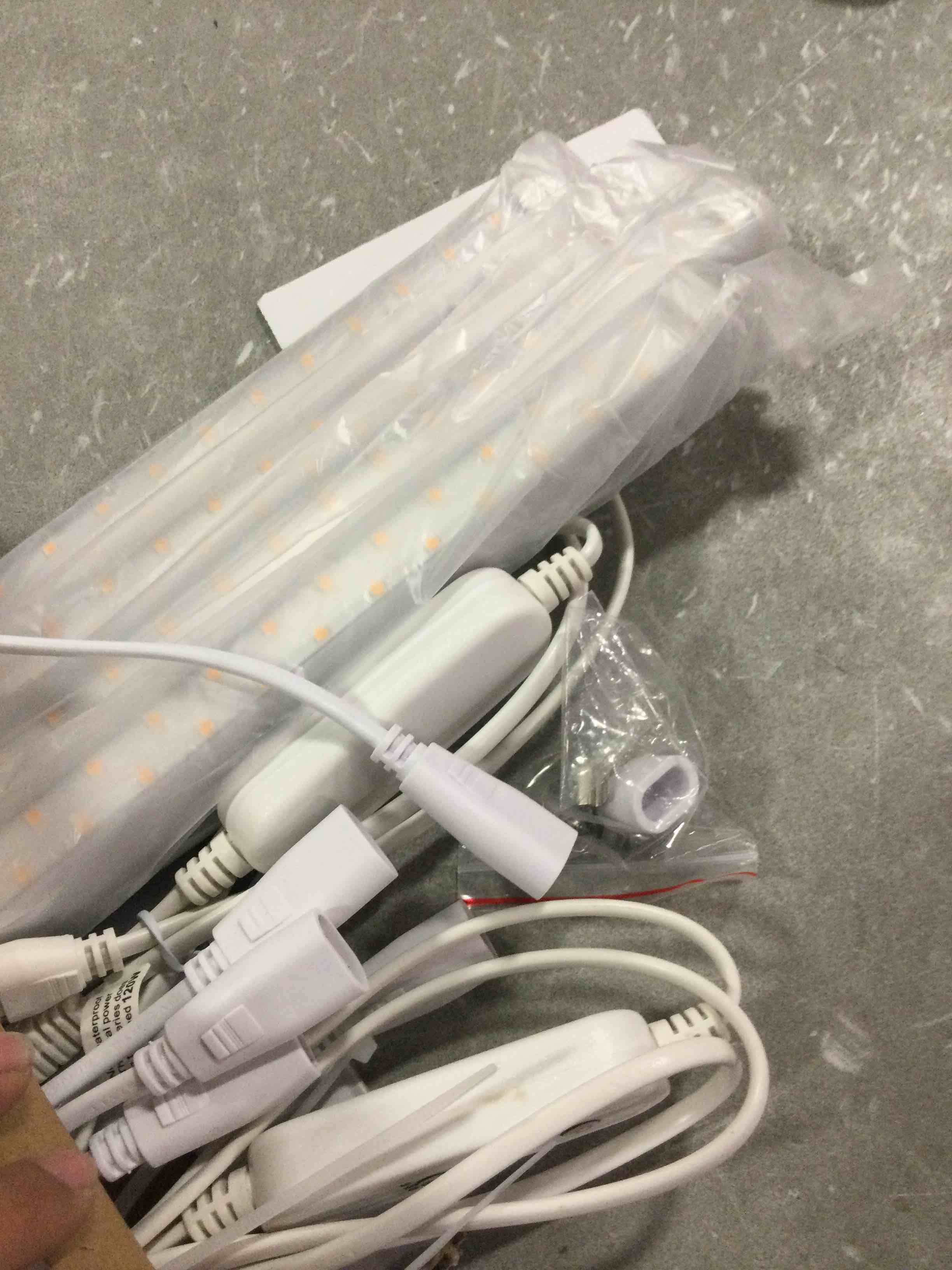 https://s3.amazonaws.com/lotting-images-prod/bidfta/PPE0486646_1730990179104.jpeg