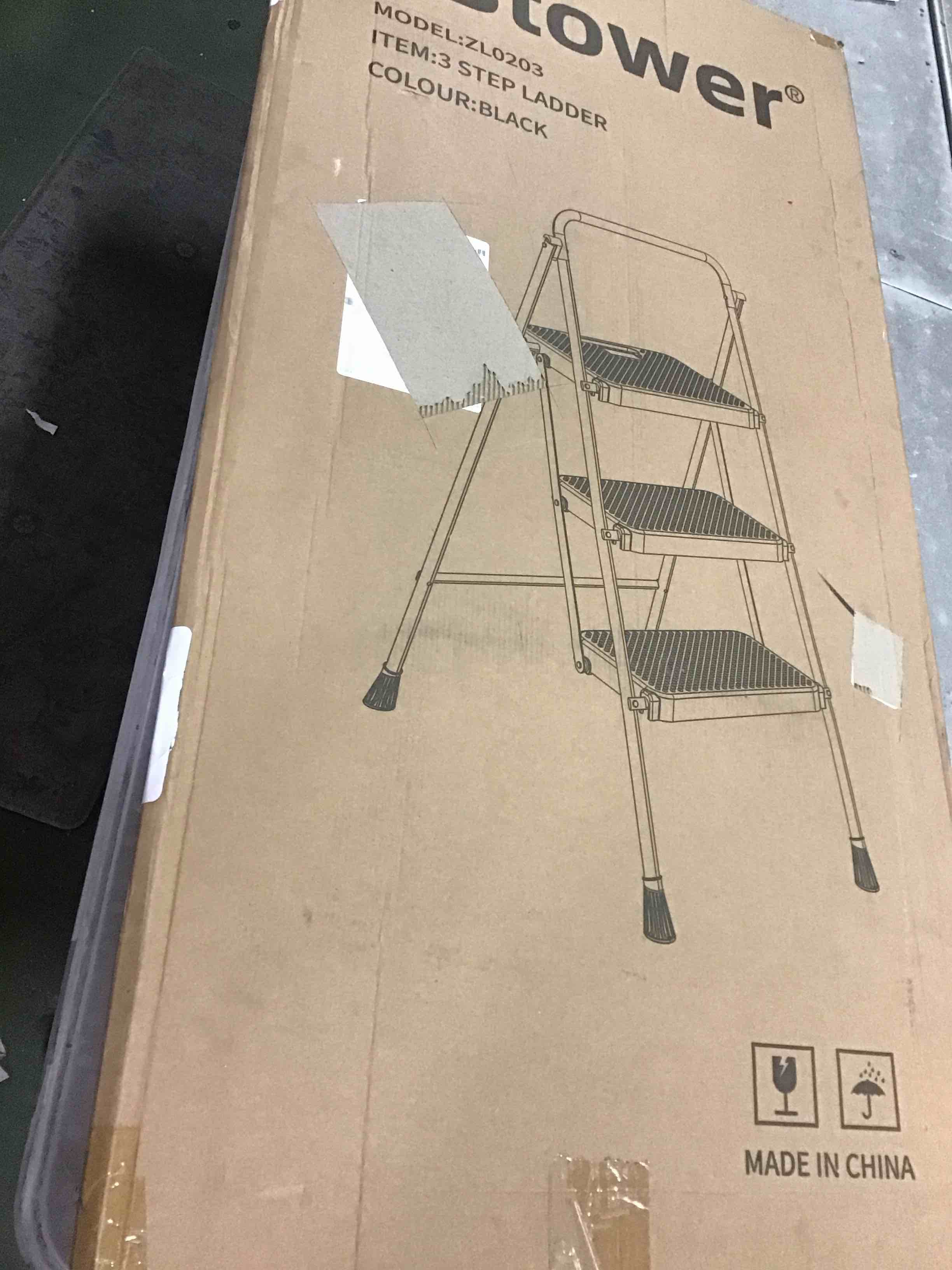 https://s3.amazonaws.com/lotting-images-prod/bidfta/PPE0486676_1730927653415.jpeg