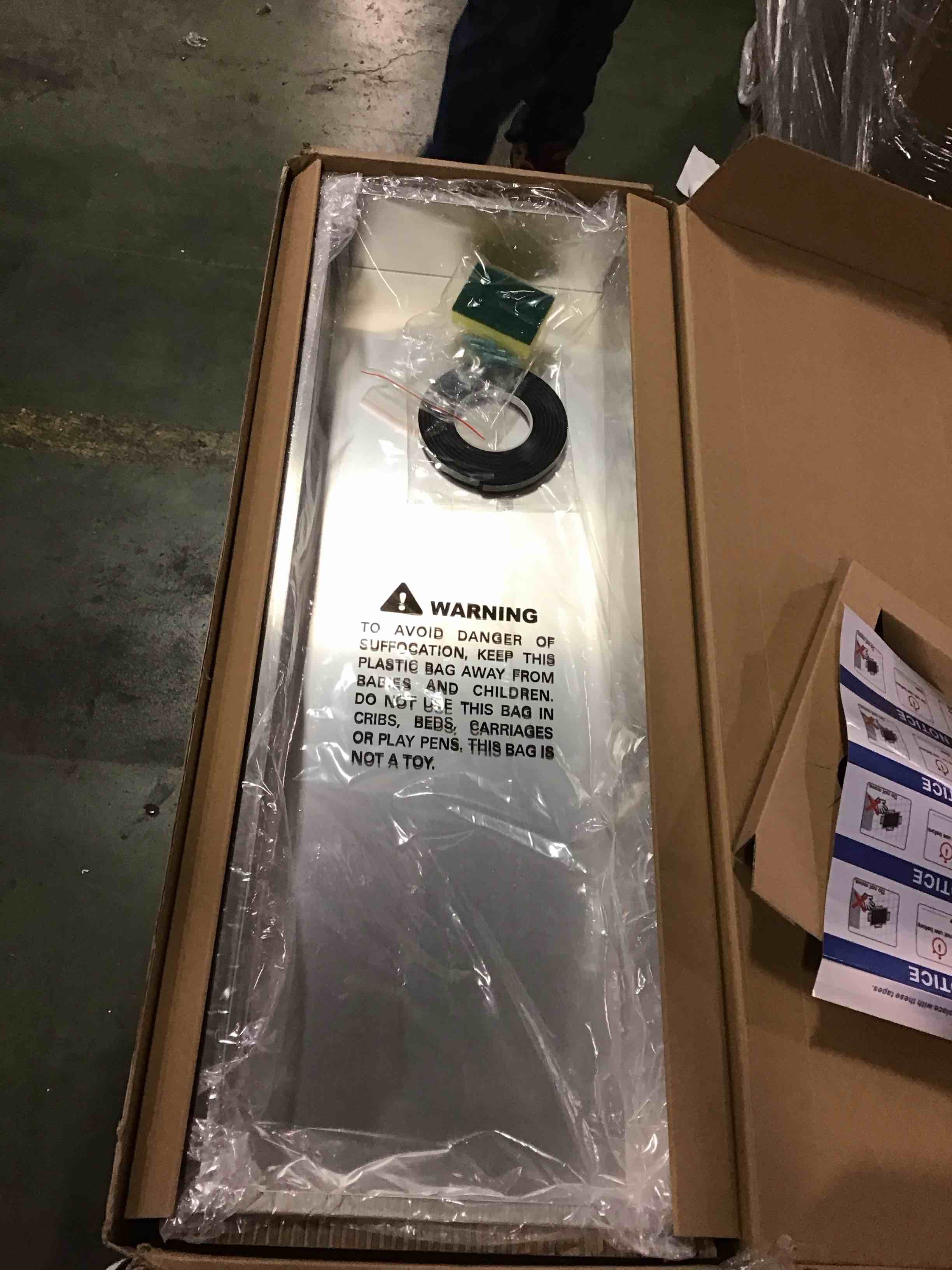 https://s3.amazonaws.com/lotting-images-prod/bidfta/PPE0487619_1730395074895.jpeg
