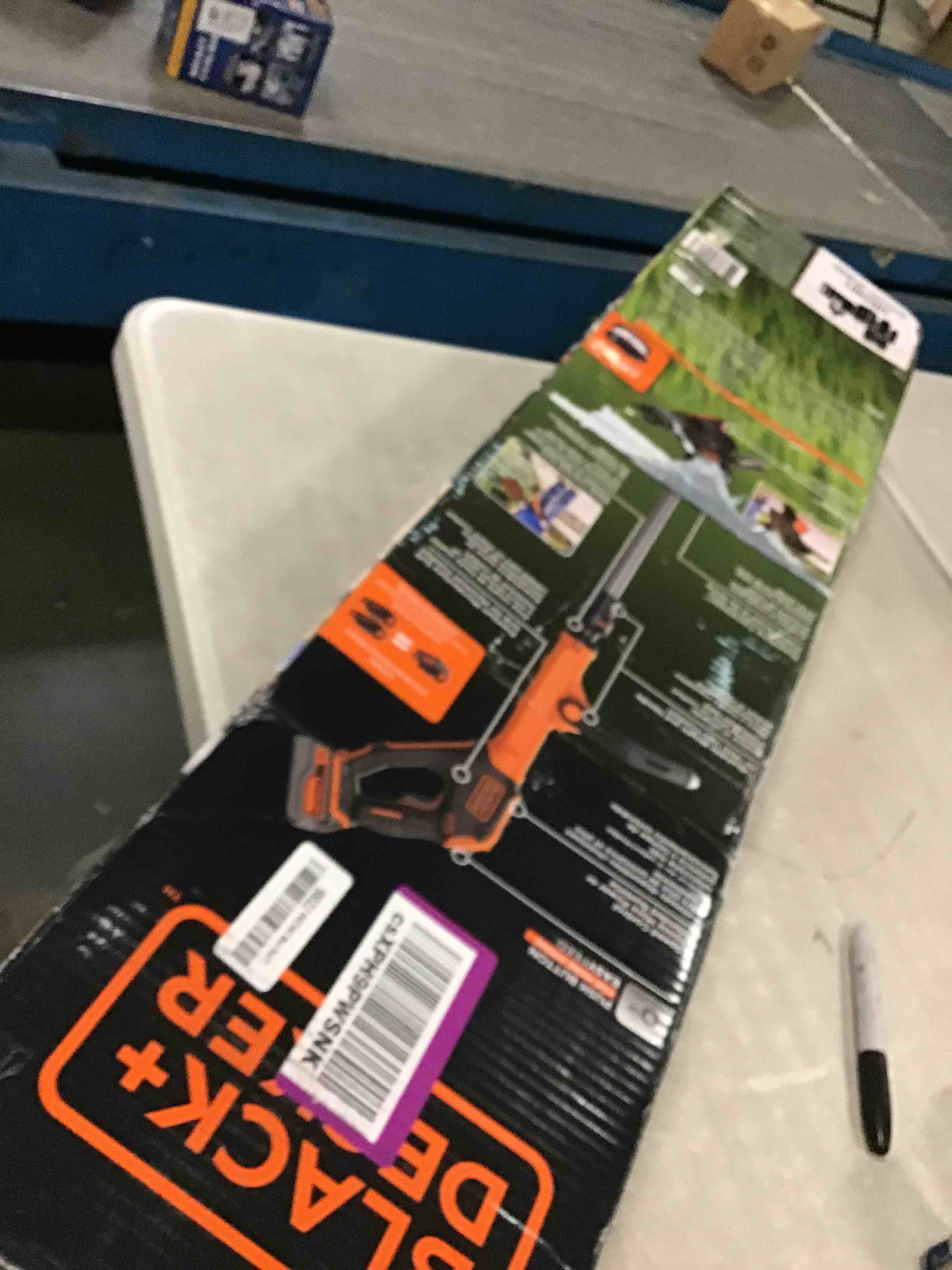 BLACK+DECKER 20V MAX* String Trimmer / Edger, 12Inch (LSTE523) 20V