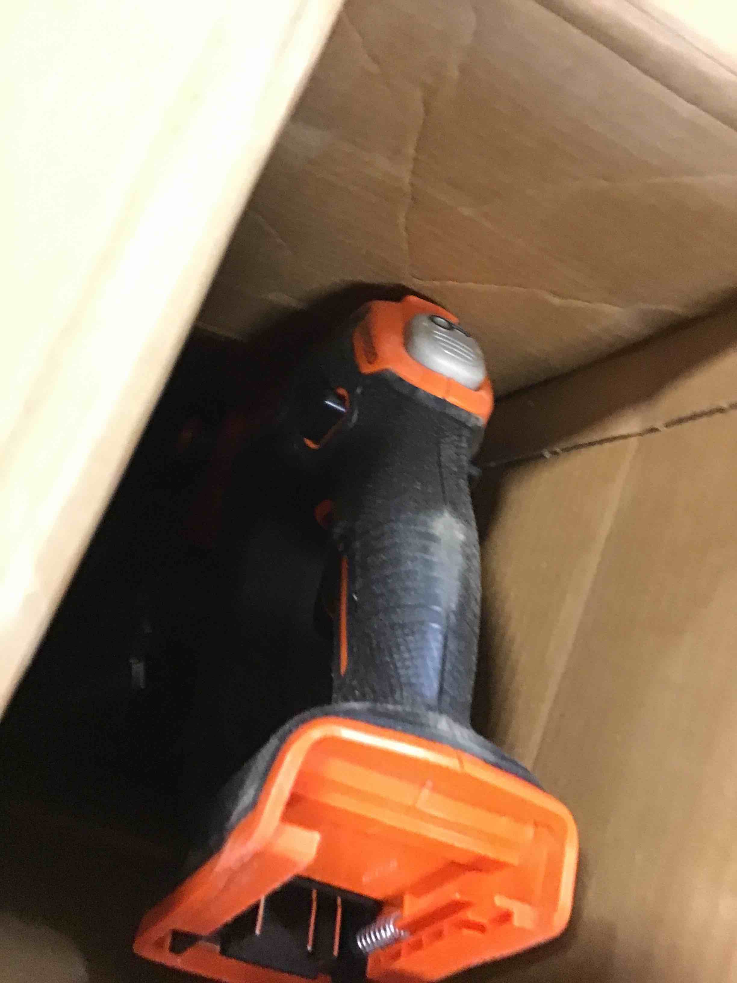 BLACK+DECKER 20V MAX* String Trimmer / Edger, 12Inch (LSTE523) 20V