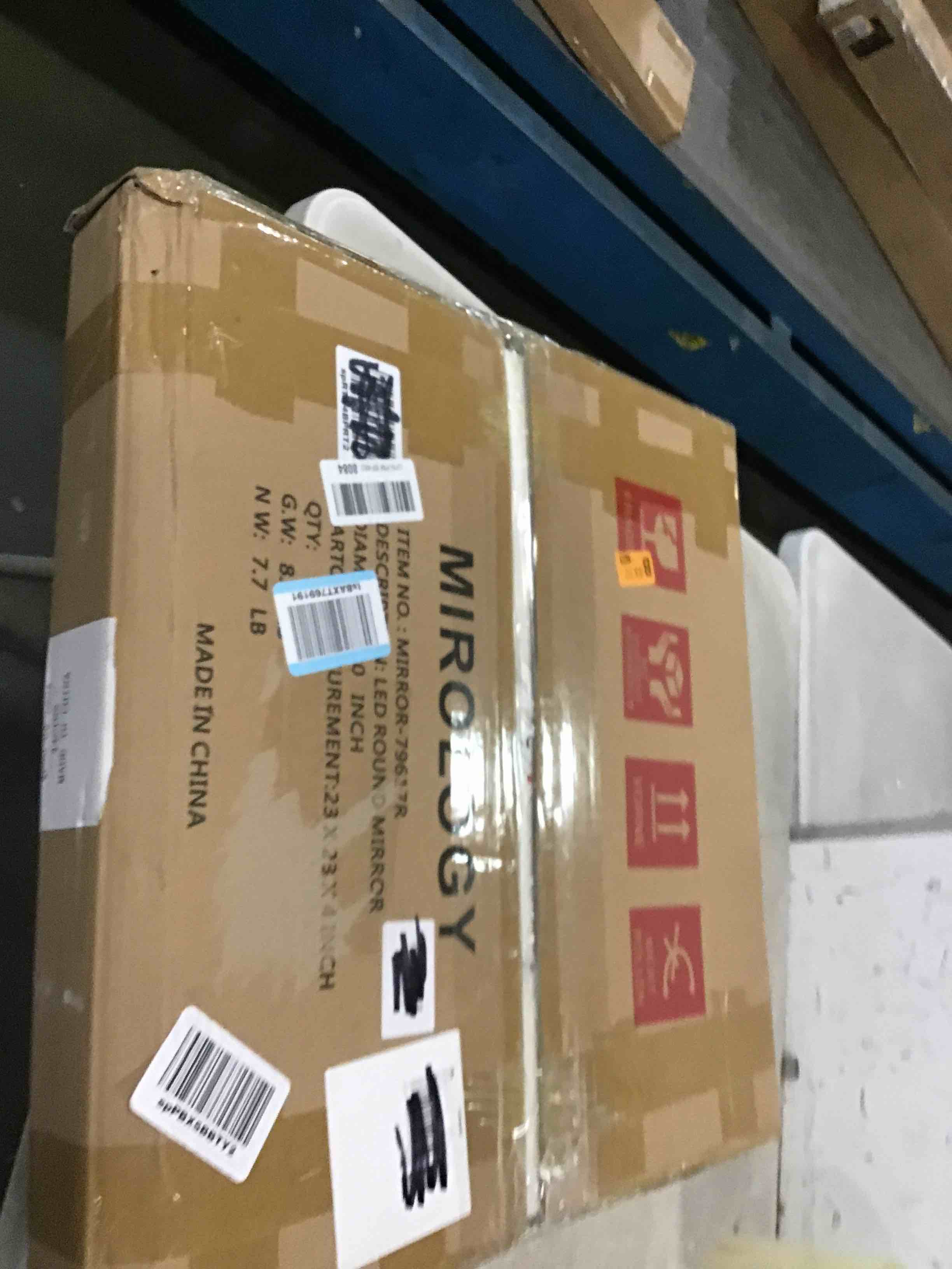 https://s3.amazonaws.com/lotting-images-prod/bidfta/PPE0488740_1729791085652.jpeg