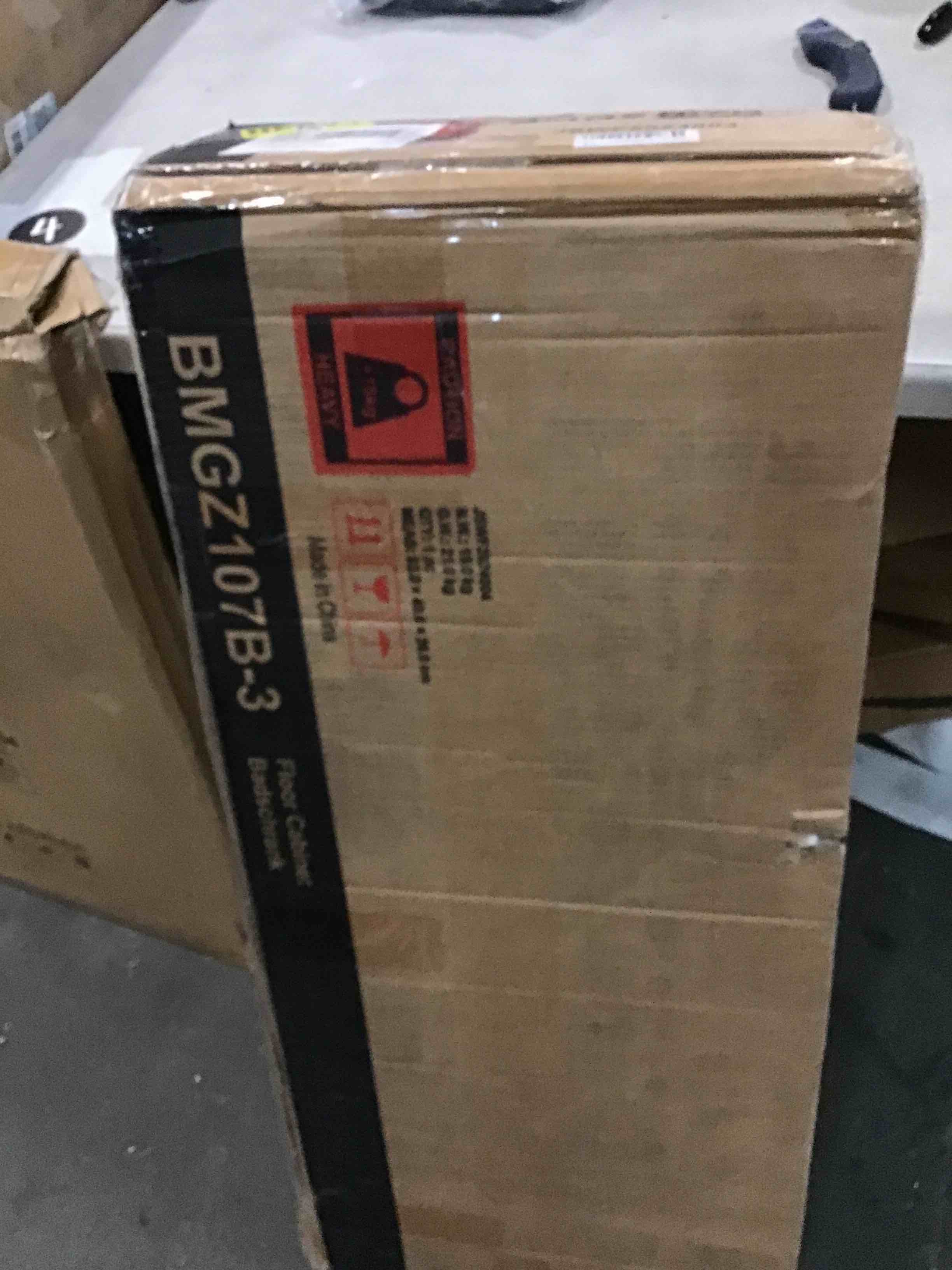https://s3.amazonaws.com/lotting-images-prod/bidfta/PPE0489189_1729703712792.jpeg