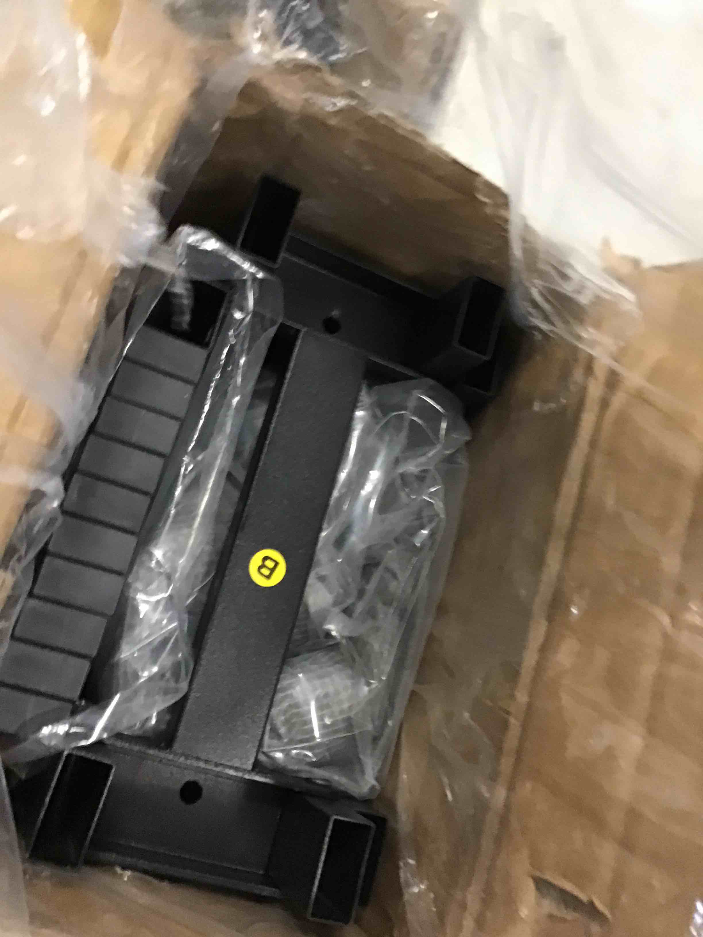 https://s3.amazonaws.com/lotting-images-prod/bidfta/PPE0489439_1729686277384.jpeg