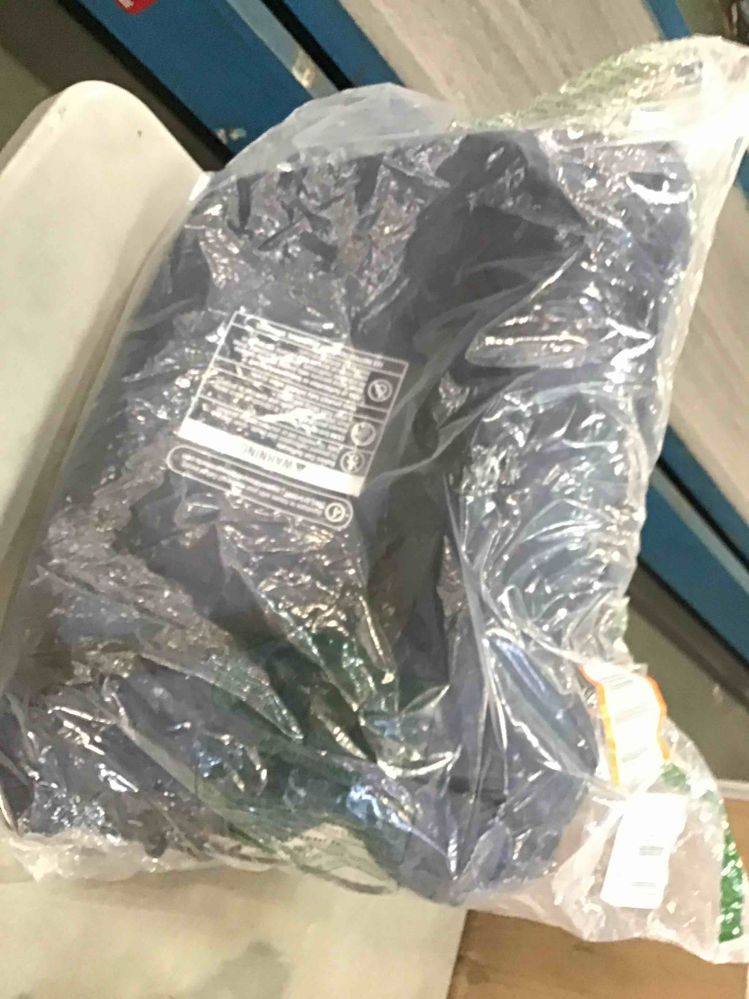 https://s3.amazonaws.com/lotting-images-prod/bidfta/PPE0489629_1729618951522.jpeg